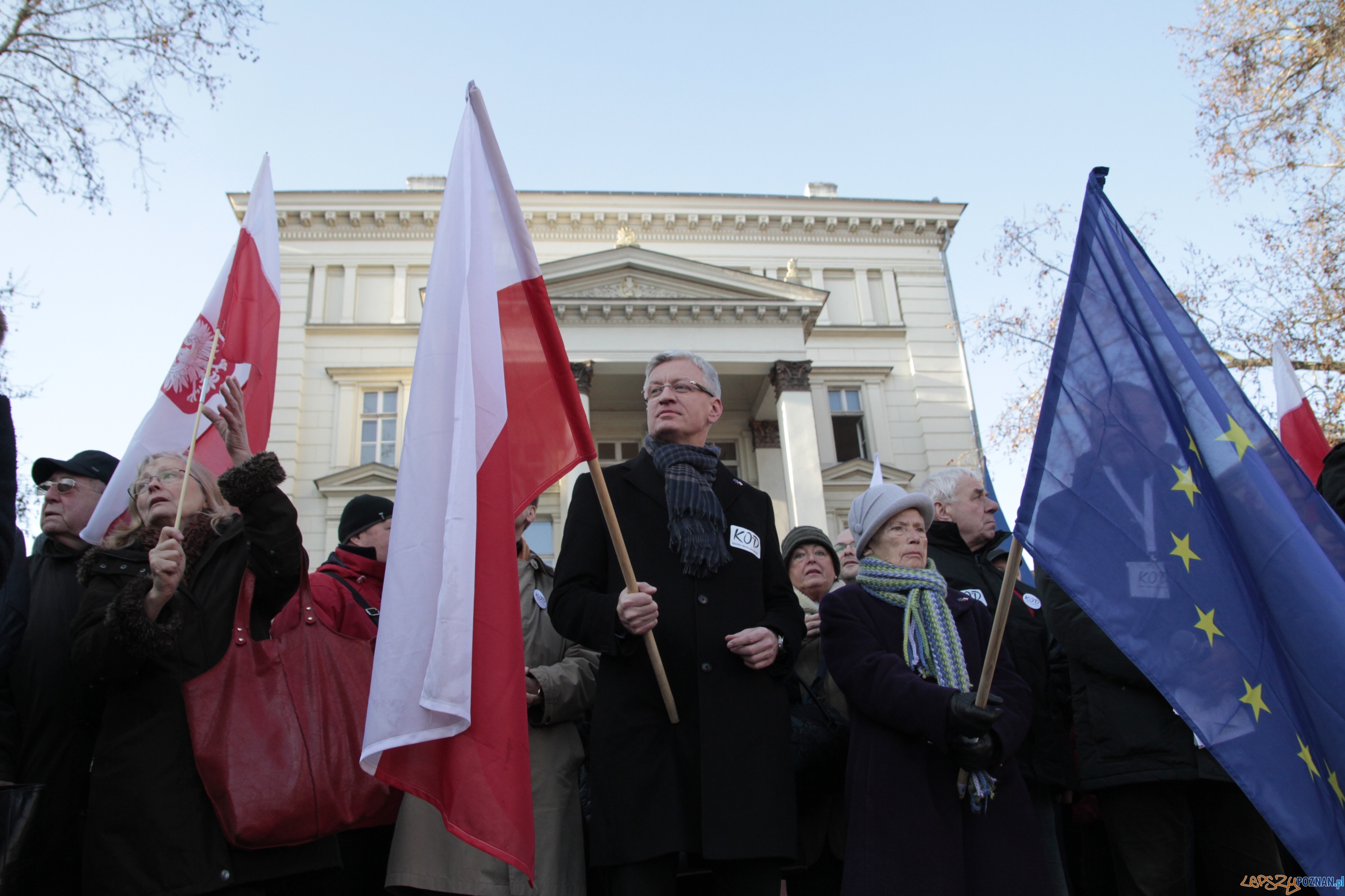 Szybka migawka - protest w obronie mediów Foto: LepszyPOZNAN.pl / Pawel Rychter Szybka migawka - protest w obronie mediów Foto: LepszyPOZNAN.pl / Pawel Rychter