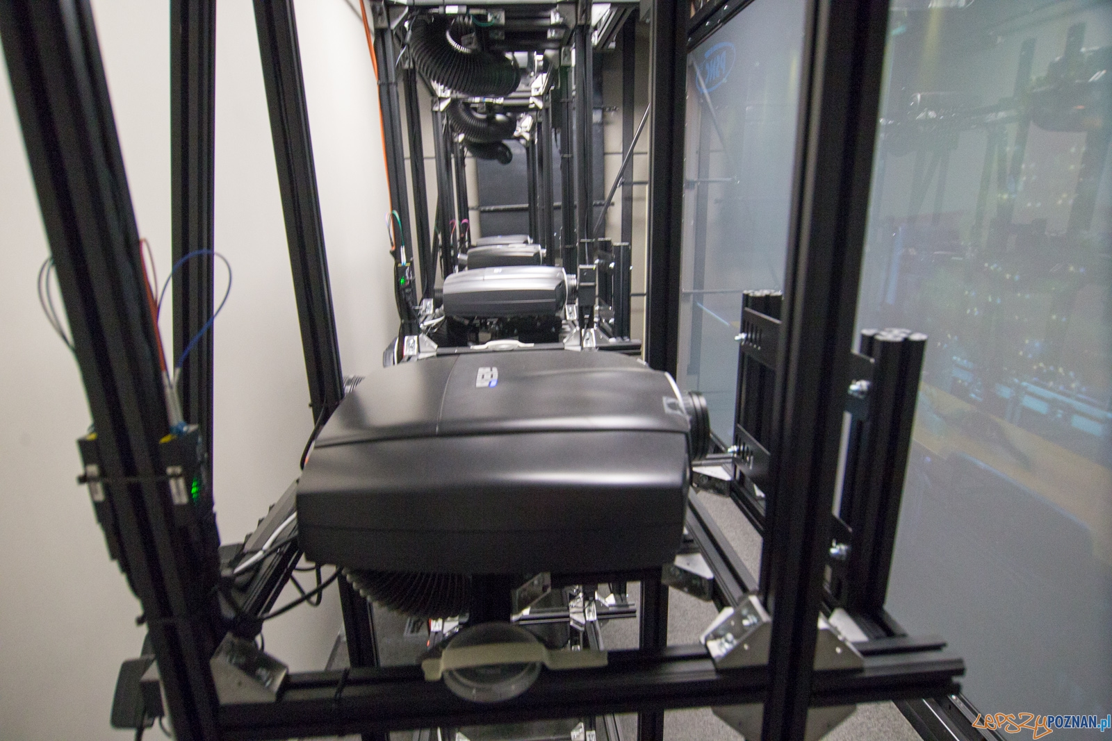 Centrum Innowacji PCSS - Huawei Foto: lepszyPOZNAN.pl / Piotr Rychter Centrum Innowacji PCSS - Huawei Foto: lepszyPOZNAN.pl / Piotr Rychter