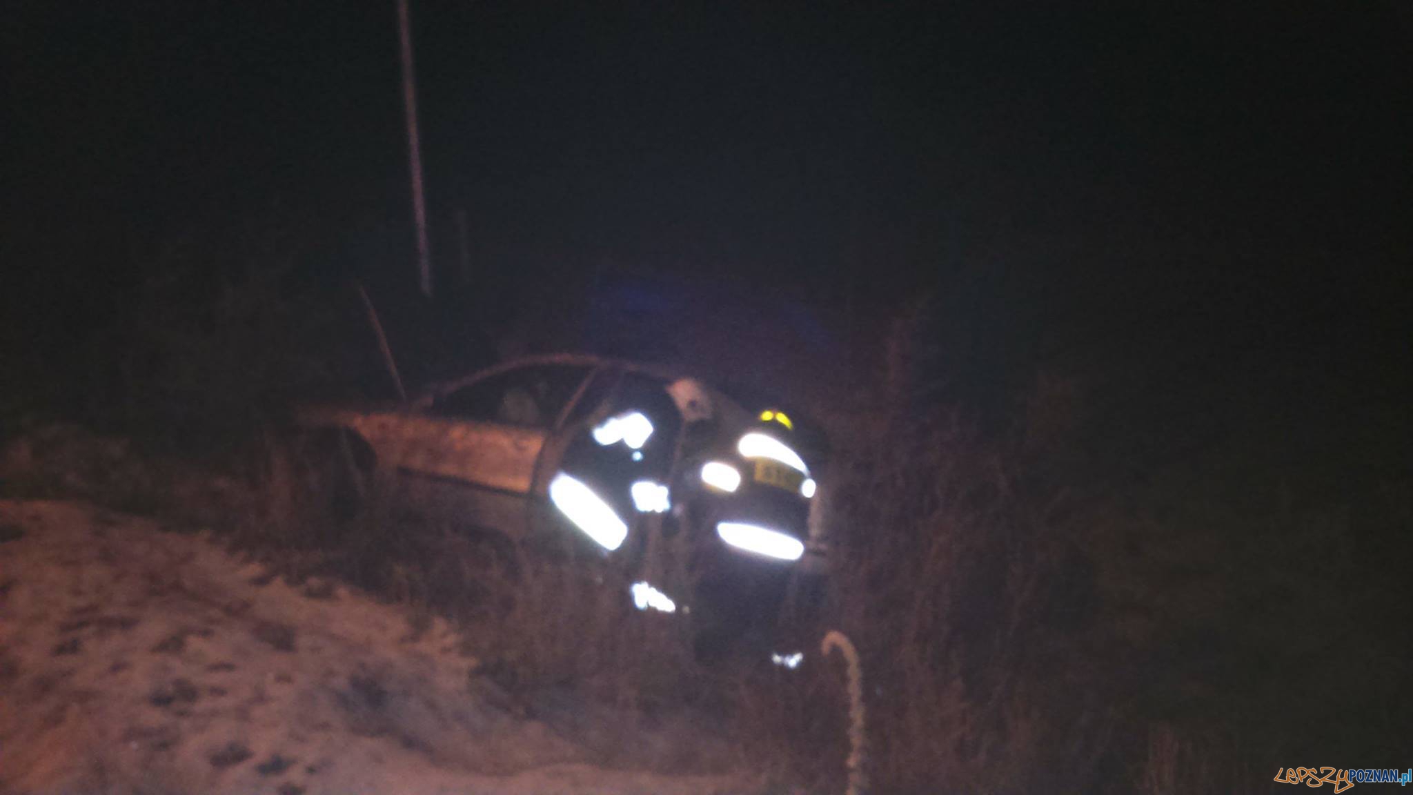 O włos od tragedii Foto: OSP Skoki / M. Michalak, T. Przykucki O włos od tragedii Foto: OSP Skoki / M. Michalak, T. Przykucki