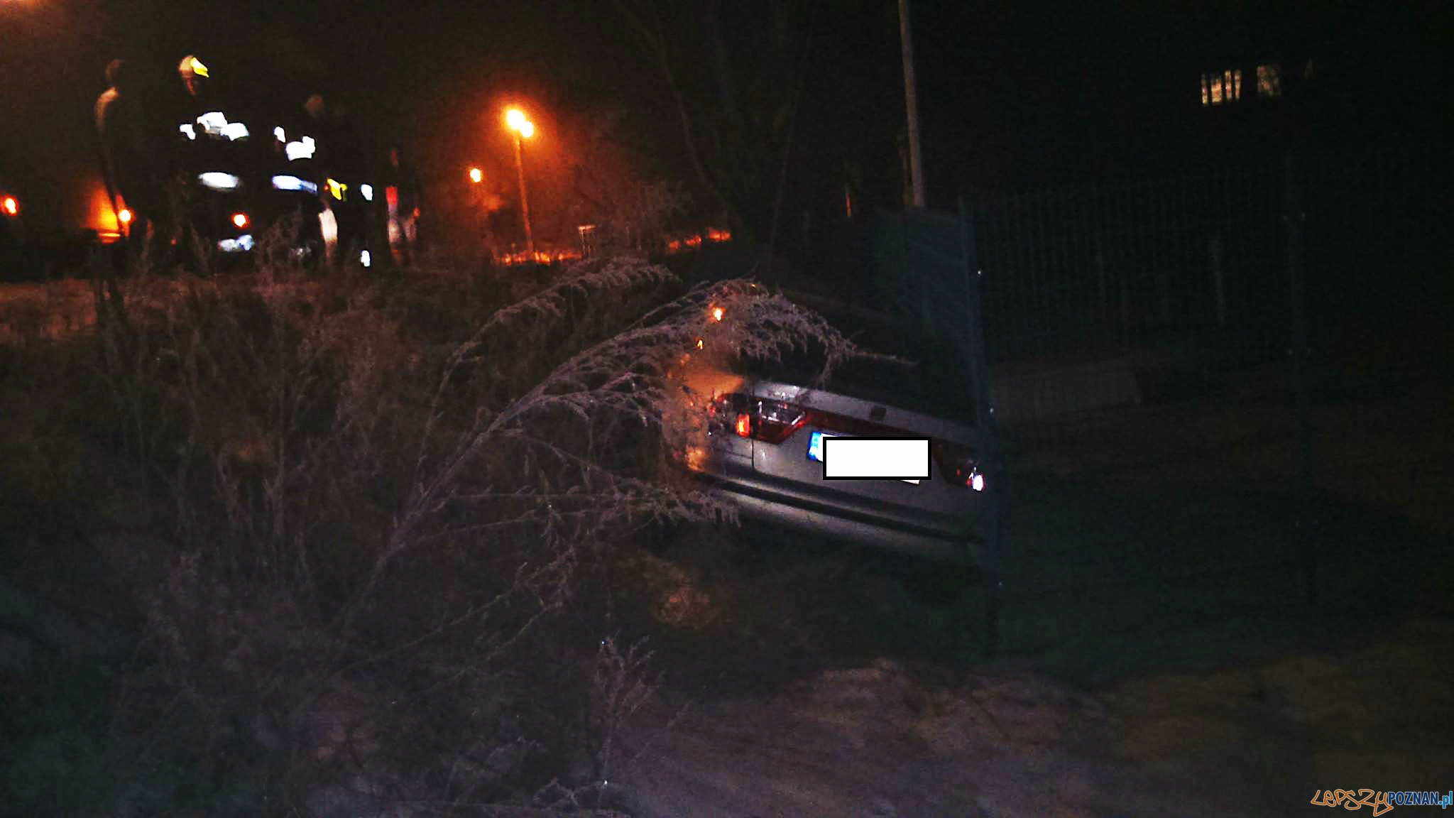 O włos od tragedii Foto: OSP Skoki / M. Michalak, T. Przykucki O włos od tragedii Foto: OSP Skoki / M. Michalak, T. Przykucki