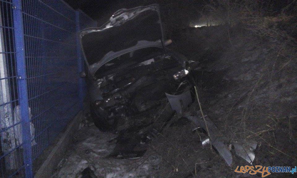 O włos od tragedii Foto: OSP Skoki / M. Michalak, T. Przykucki O włos od tragedii Foto: OSP Skoki / M. Michalak, T. Przykucki