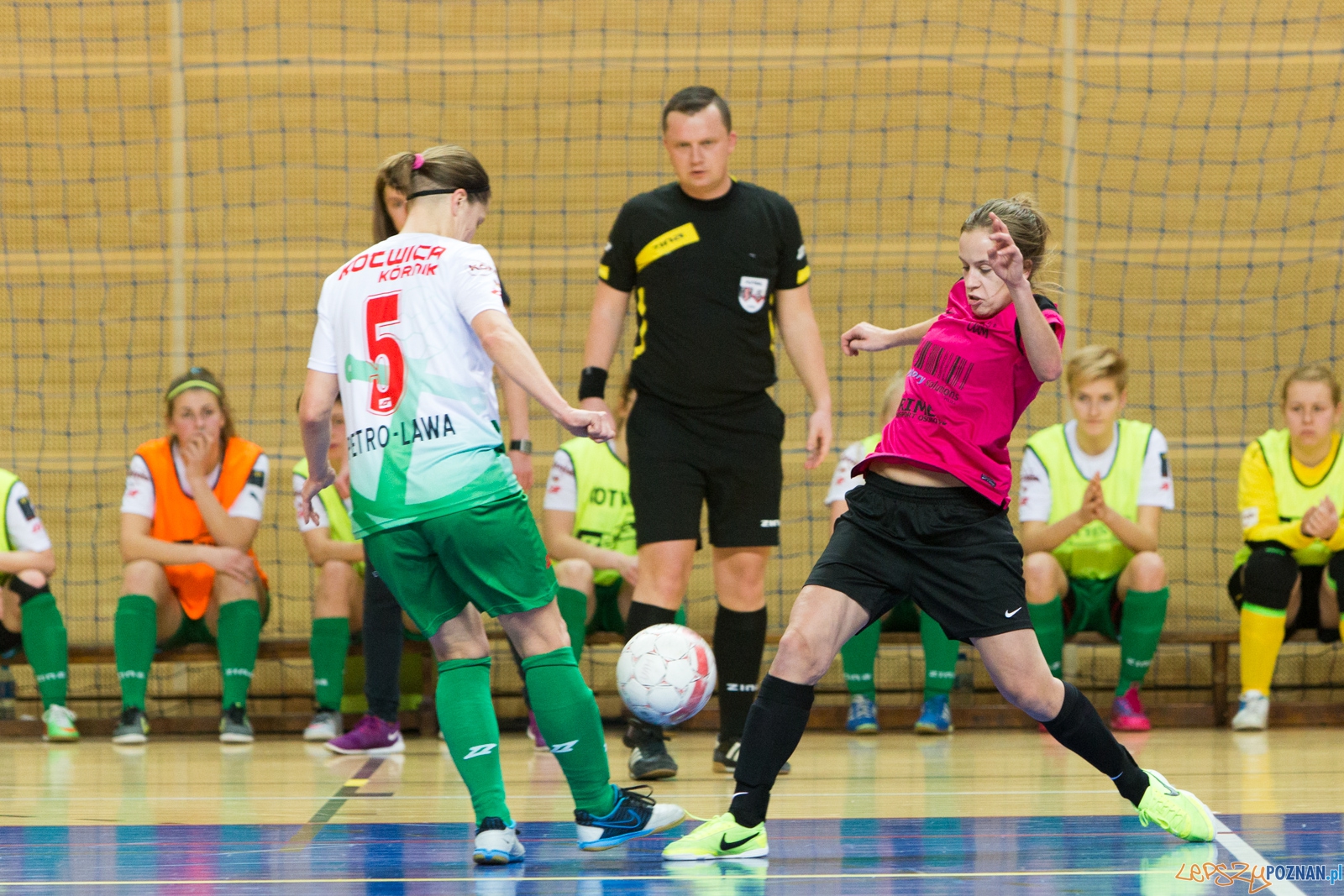 5. kolejka ekstraligi futsalu kobiet: KU AZS UAM Poznań – Kot Foto: lepszyPOZNAN.pl / Piotr Rychter 5. kolejka ekstraligi futsalu kobiet: KU AZS UAM Poznań – Kot Foto: lepszyPOZNAN.pl / Piotr Rychter