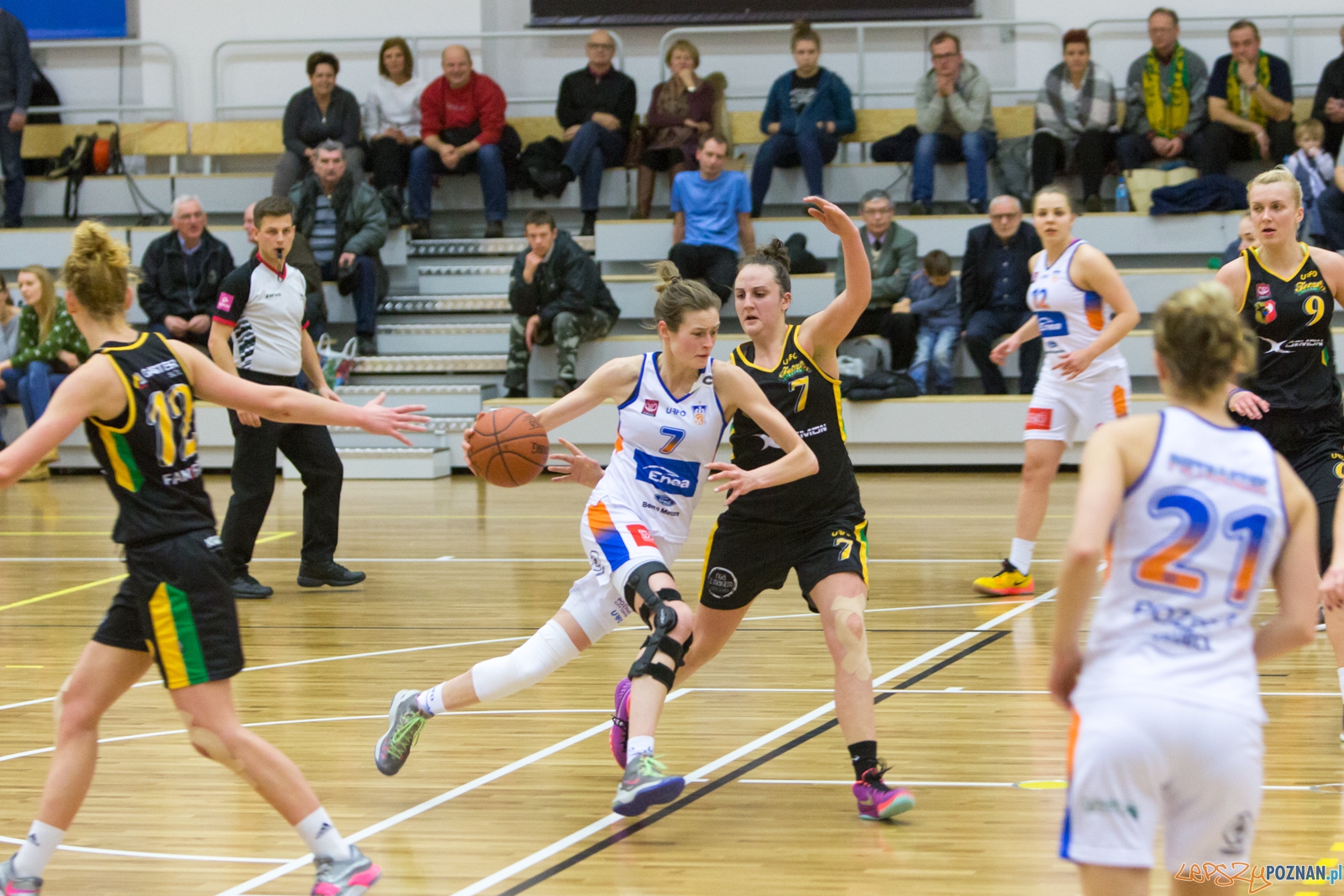 Enea AZS Poznań - X-Demon Tecza Leszno Foto: lepszyPOZNAN.pl / Piotr Rychter Enea AZS Poznań - X-Demon Tecza Leszno Foto: lepszyPOZNAN.pl / Piotr Rychter