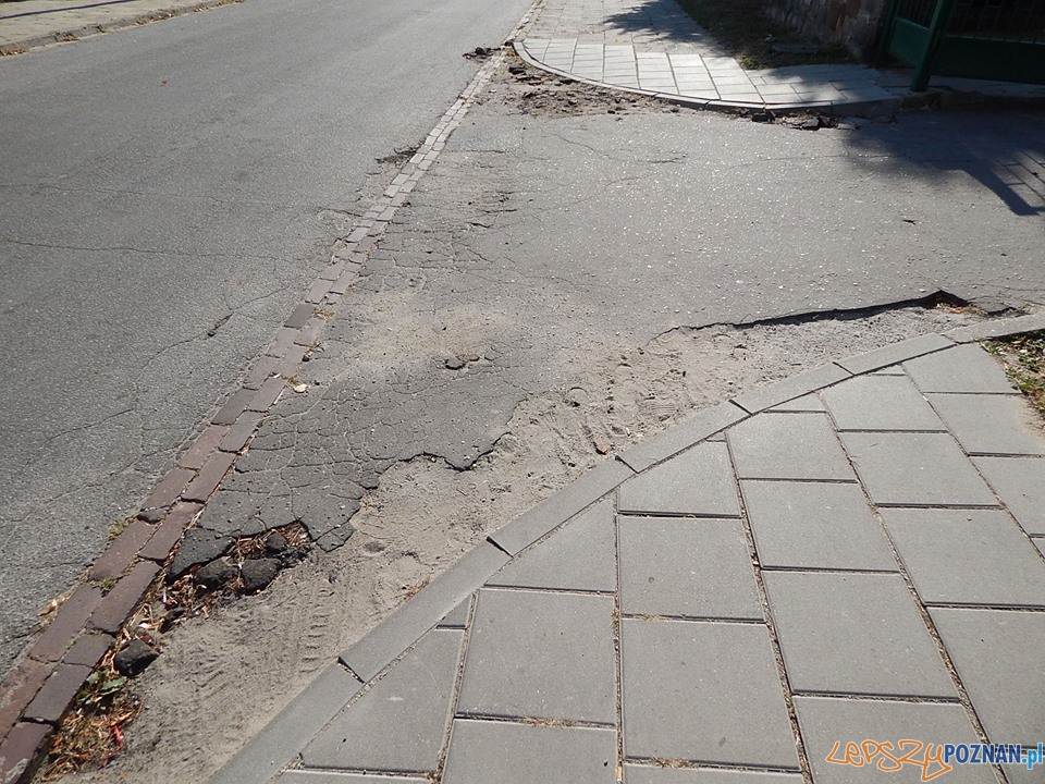 Nowe chodniki na Ratajach Foto: Rada Osiedla Rataje / Artur Gumny Nowe chodniki na Ratajach Foto: Rada Osiedla Rataje / Artur Gumny