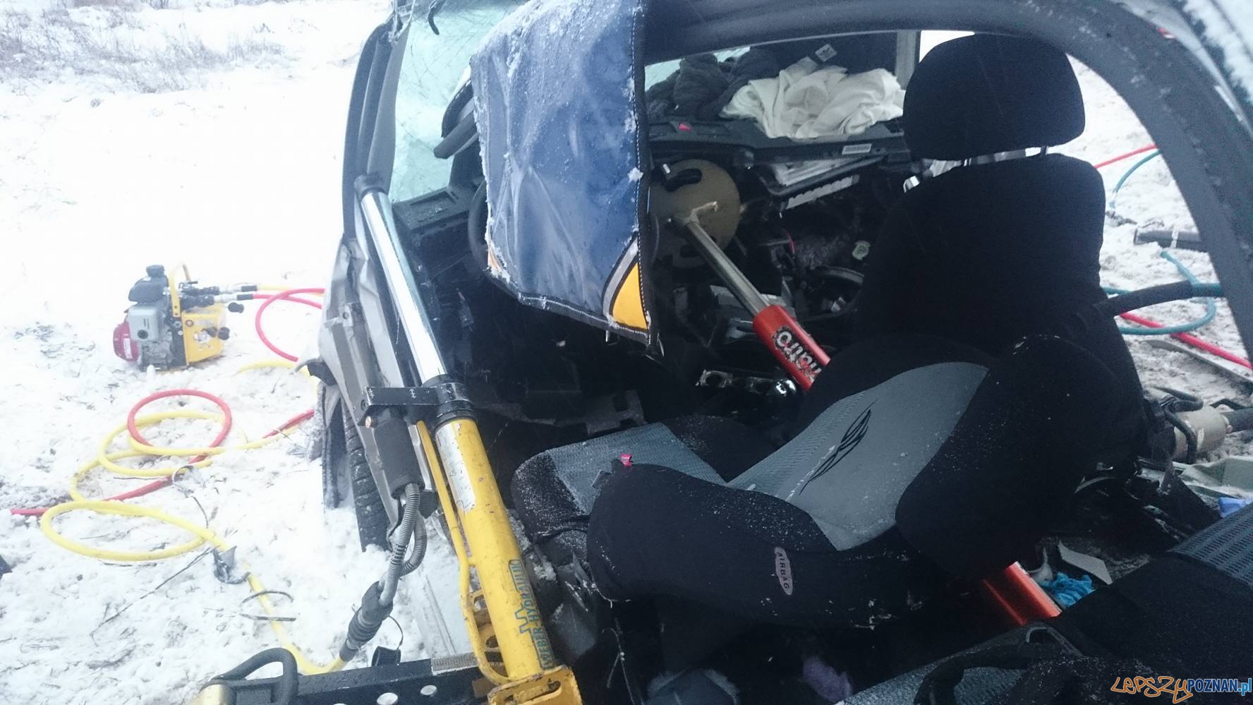 Tragiczny wypadek w Dymaczewie Starym Foto: OSP Mosina Tragiczny wypadek w Dymaczewie Starym Foto: OSP Mosina