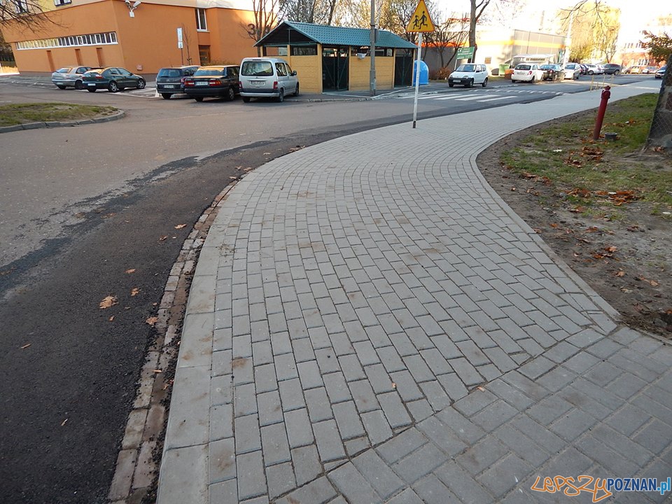 Nowe chodniki na Ratajach Foto: Rada Osiedla Rataje / Artur Gumny Nowe chodniki na Ratajach Foto: Rada Osiedla Rataje / Artur Gumny