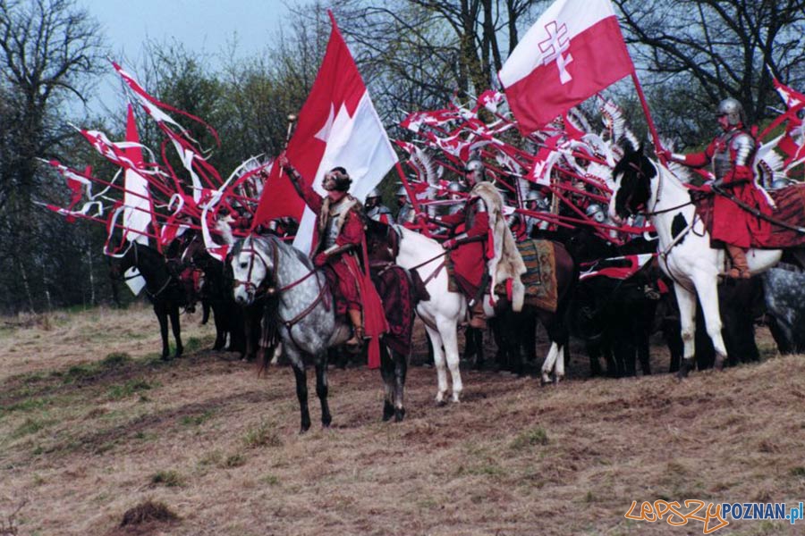 Ogniem i mieczem - zdjęcia w Biedrusku Foto: materiały dystrybutora Ogniem i mieczem - zdjęcia w Biedrusku Foto: materiały dystrybutora
