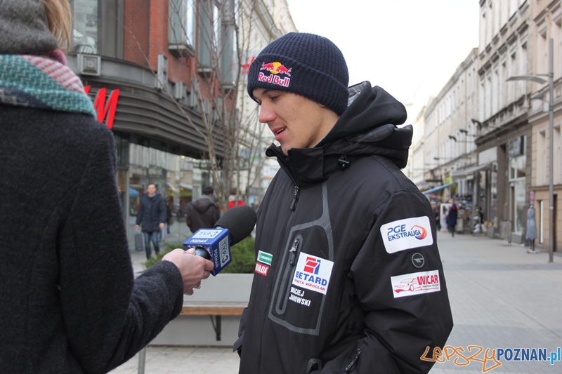 Drużyna Betard Sparta Wrocław odwiedziła Poznań Foto: Poznańskie Stowarzyszenie Żużla Drużyna Betard Sparta Wrocław odwiedziła Poznań Foto: Poznańskie Stowarzyszenie Żużla