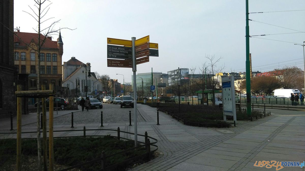 Plac Stawny do zagodpodarowania Foto: Tomasz Dworek Plac Stawny do zagodpodarowania Foto: Tomasz Dworek