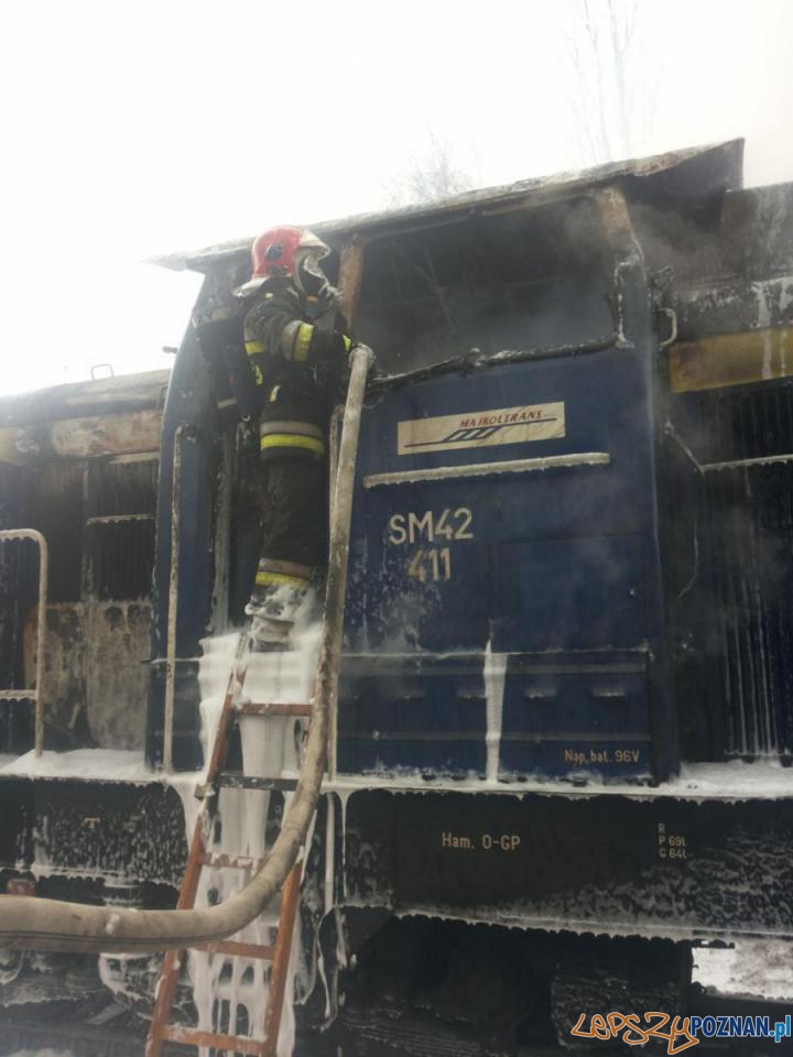 Pożar lokomotywy Foto: PSP JRG 8 Pożar lokomotywy Foto: PSP JRG 8