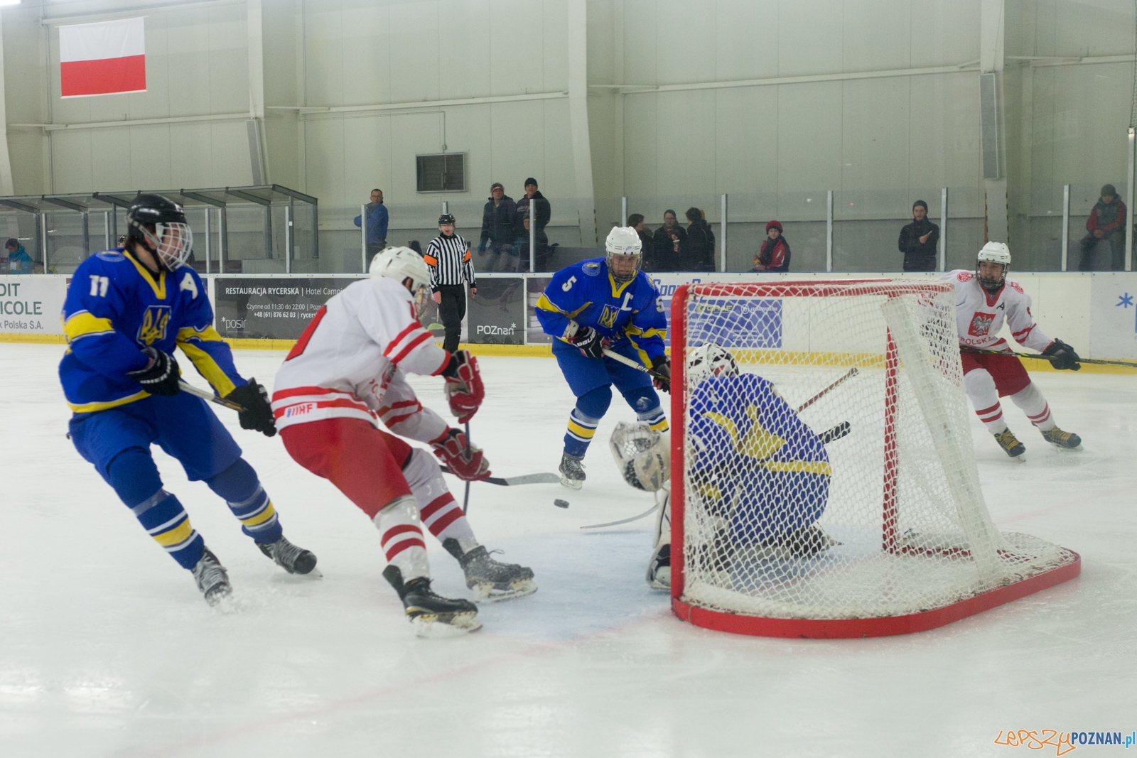Międzynarodowy turniej hokeja na lodzie U18 (Polska - Ukraina) Foto: lepszyPOZNAN.pl / Piotr Rychter Międzynarodowy turniej hokeja na lodzie U18 (Polska - Ukraina) Foto: lepszyPOZNAN.pl / Piotr Rychter