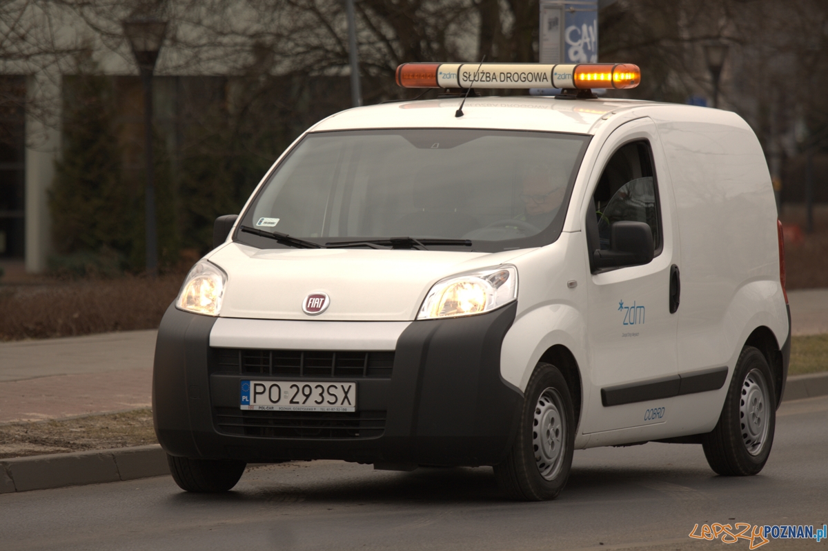 Poszukiwania Ewy Tylman w centrum Poznania / służba drogowa ZDM Foto: lepszyPOZNAN.pl / Karolina Kiraga Poszukiwania Ewy Tylman w centrum Poznania / służba drogowa ZDM Foto: lepszyPOZNAN.pl / Karolina Kiraga