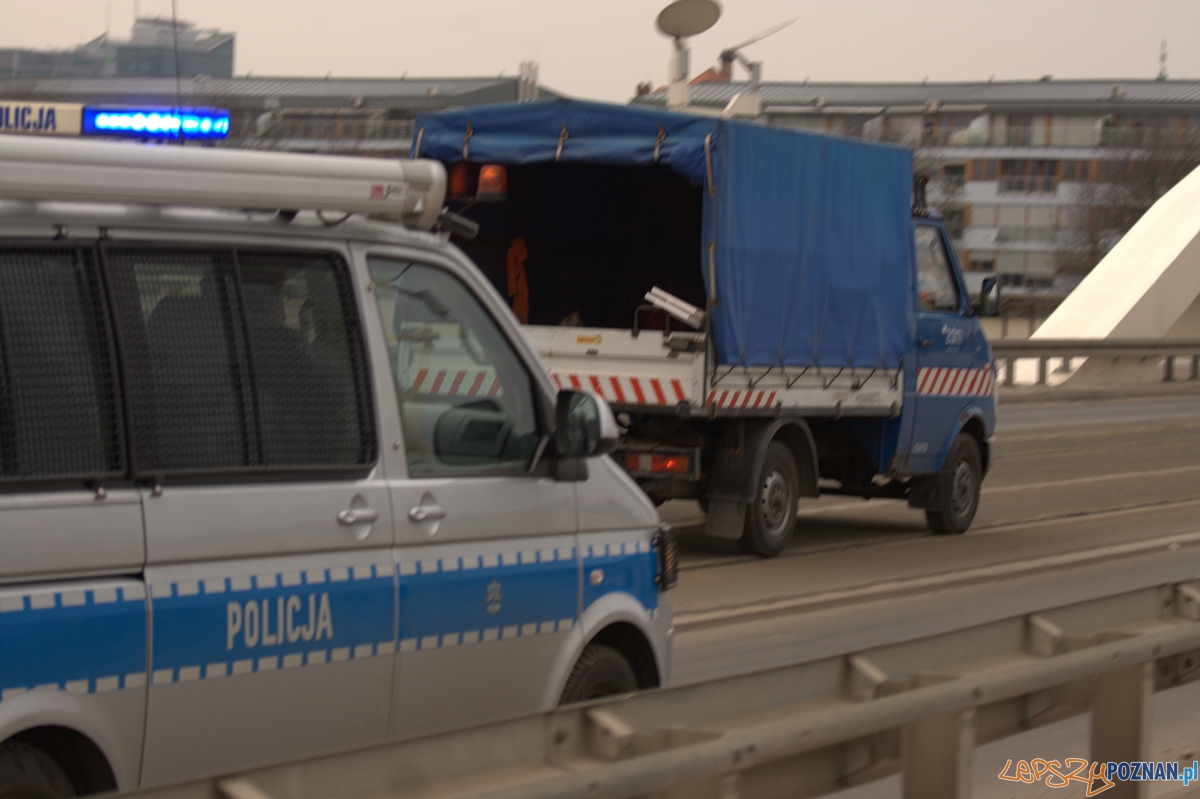 Poszukiwania Ewy Tylman w centrum Poznania Foto: lepszyPOZNAN.pl / Karolina Kiraga Poszukiwania Ewy Tylman w centrum Poznania Foto: lepszyPOZNAN.pl / Karolina Kiraga