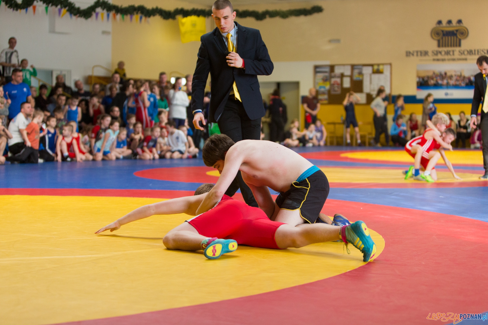 Mistrzostwa Szkół Miasta Poznania -
IV Memoriał Bogdana Brod Foto: lepszyPOZNAN.pl / Piotr Rychter Mistrzostwa Szkół Miasta Poznania -
IV Memoriał Bogdana Brod Foto: lepszyPOZNAN.pl / Piotr Rychter