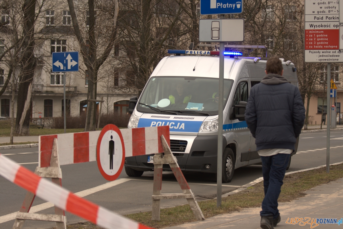 Poszukiwania Ewy Tylman w centrum Poznania Foto: lepszyPOZNAN.pl / Karolina Kiraga Poszukiwania Ewy Tylman w centrum Poznania Foto: lepszyPOZNAN.pl / Karolina Kiraga