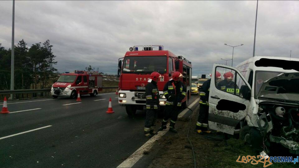 WypA2dek na autostradzie Foto: OSP Luboń WypA2dek na autostradzie Foto: OSP Luboń