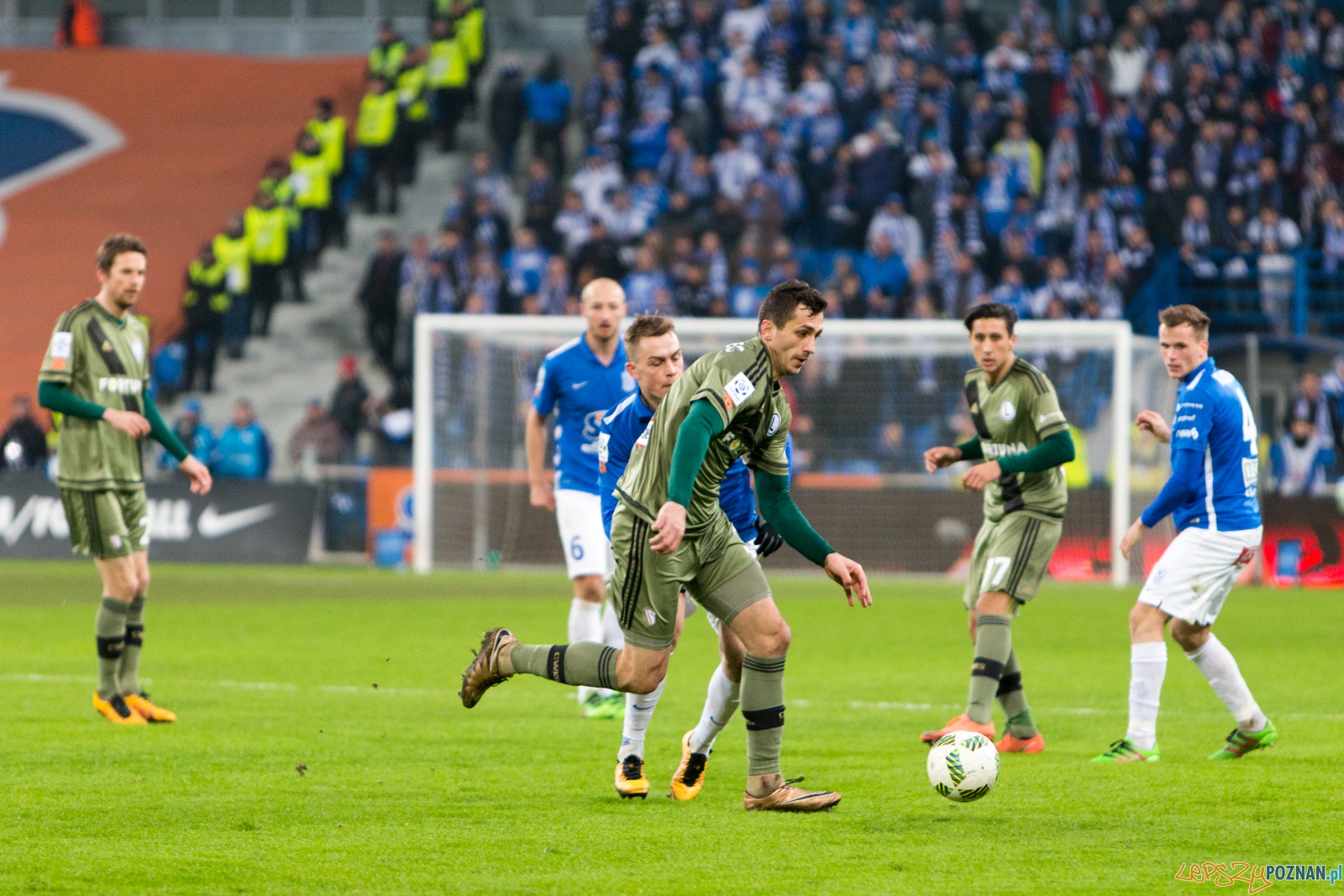 28. kolejka Ekstraklasy - Lech Poznań - Legia Warszawa Foto: lepszyPOZNAN.pl / Piotr Rychter 28. kolejka Ekstraklasy - Lech Poznań - Legia Warszawa Foto: lepszyPOZNAN.pl / Piotr Rychter