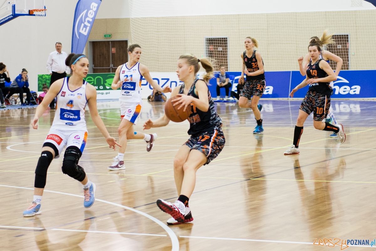 Enea AZS Poznań - UKS Basket SMS Aleksandrów Łódzki Foto: © lepszyPOZNAN.pl / Karolina Kiraga Enea AZS Poznań - UKS Basket SMS Aleksandrów Łódzki Foto: © lepszyPOZNAN.pl / Karolina Kiraga