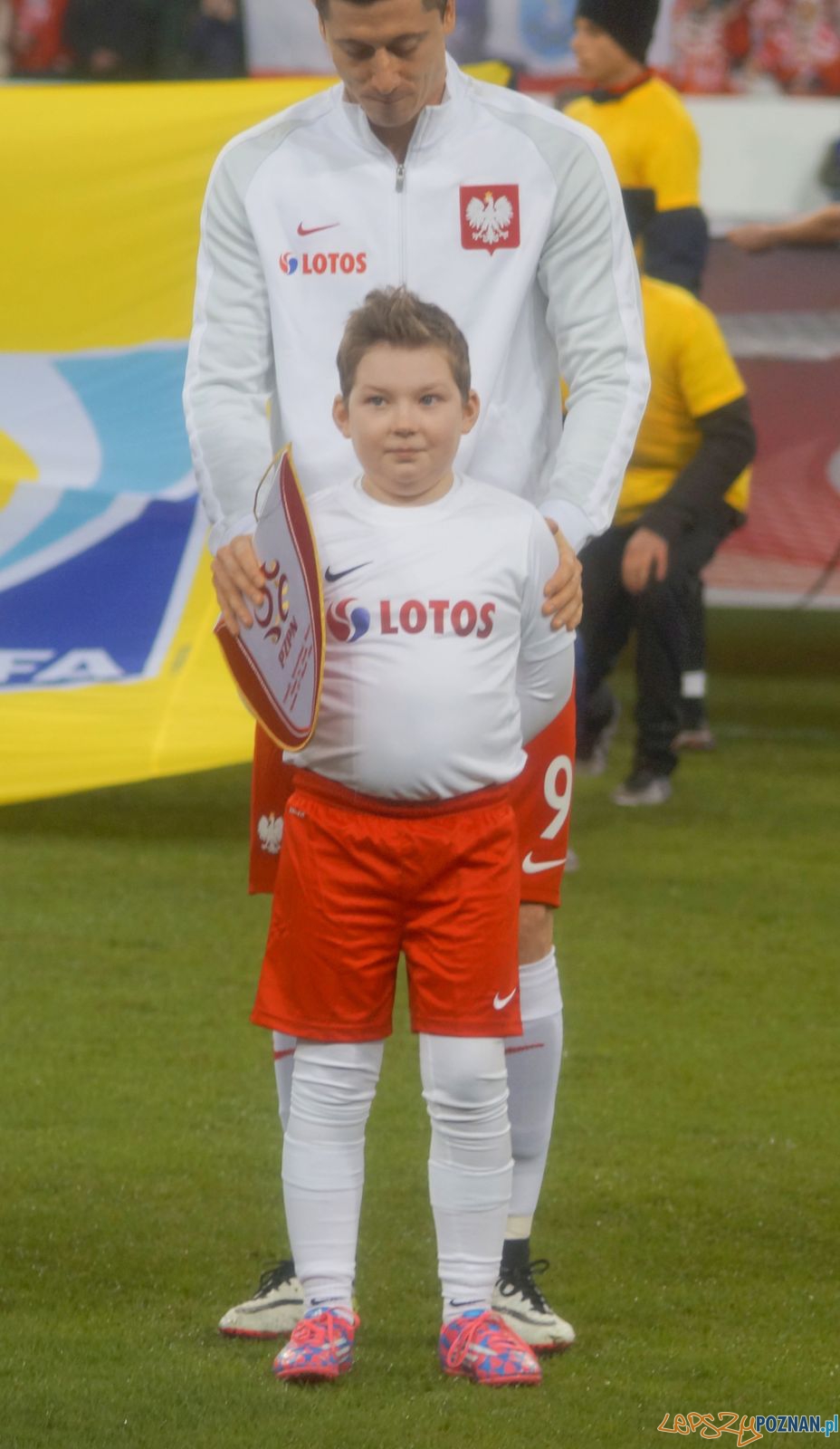 Bartek_z_Bartek i Robert LewandowskiRobertem_Lewandowskim Foto: Fundacja Mam marzenie Bartek_z_Bartek i Robert LewandowskiRobertem_Lewandowskim Foto: Fundacja Mam marzenie