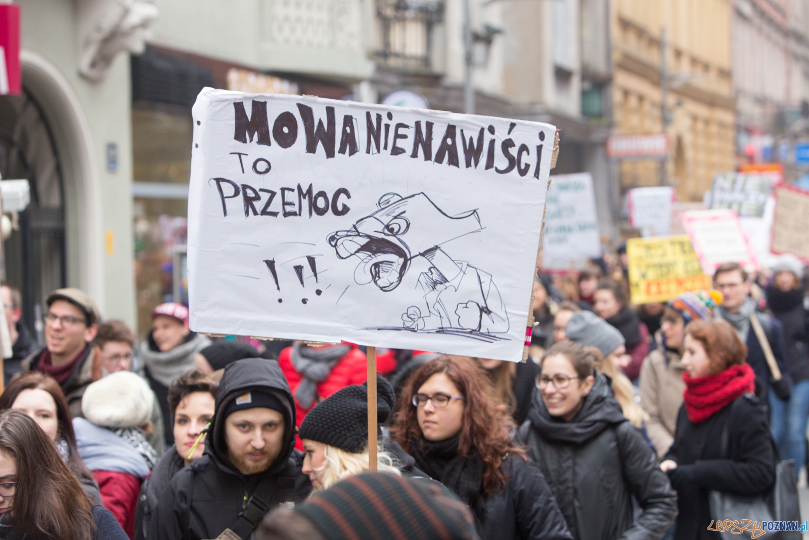 Solidarnie przeciw kulturze gwałtu – Manifa 2016 w Poznaniu Foto: lepszyPOZNAN.pl / Piotr Rychter Solidarnie przeciw kulturze gwałtu – Manifa 2016 w Poznaniu Foto: lepszyPOZNAN.pl / Piotr Rychter