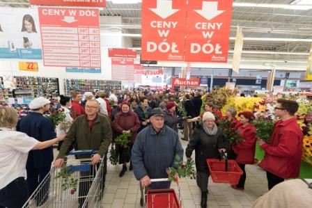 Otwarcie Auchan w M1 Foto: M1 / Magda Rzepnicka Otwarcie Auchan w M1 Foto: M1 / Magda Rzepnicka