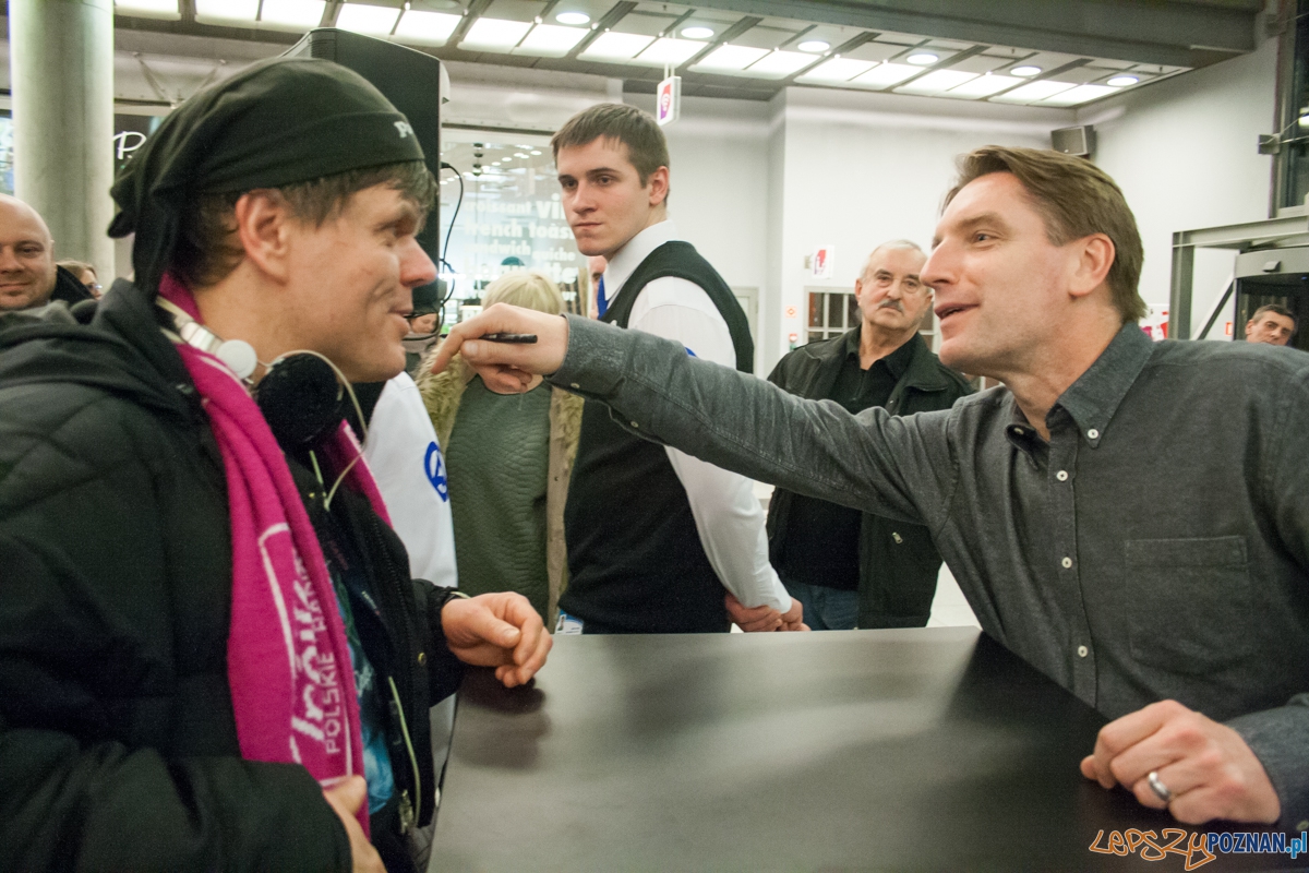 Tomasz Lis w empiku (15.03.2016) Foto: © lepszyPOZNAN.pl / Karolina Kiraga Tomasz Lis w empiku (15.03.2016) Foto: © lepszyPOZNAN.pl / Karolina Kiraga