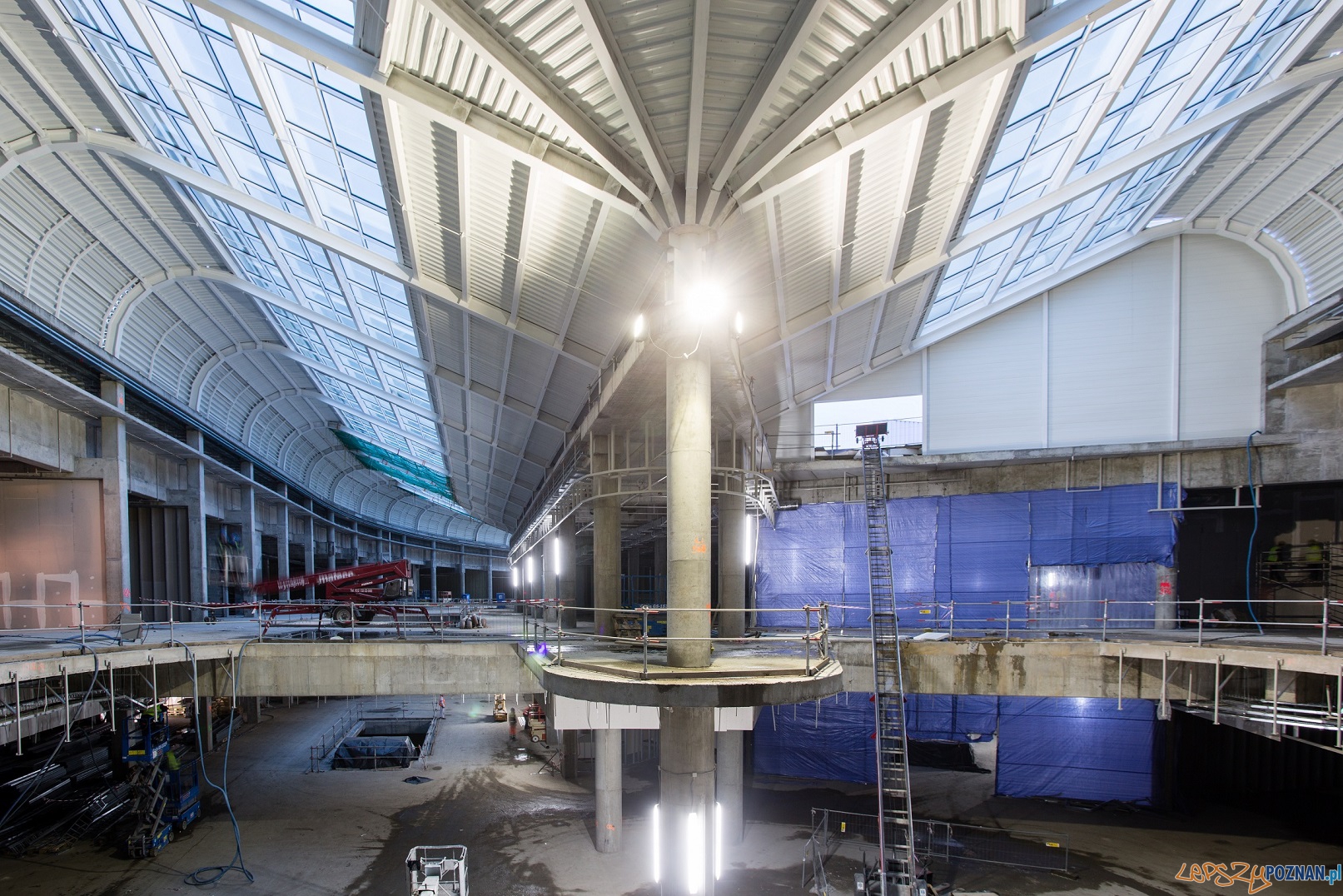 Posnania - stan prac marzec 2016 Foto: Maciej Nowaczyk / Posnania Posnania - stan prac marzec 2016 Foto: Maciej Nowaczyk / Posnania