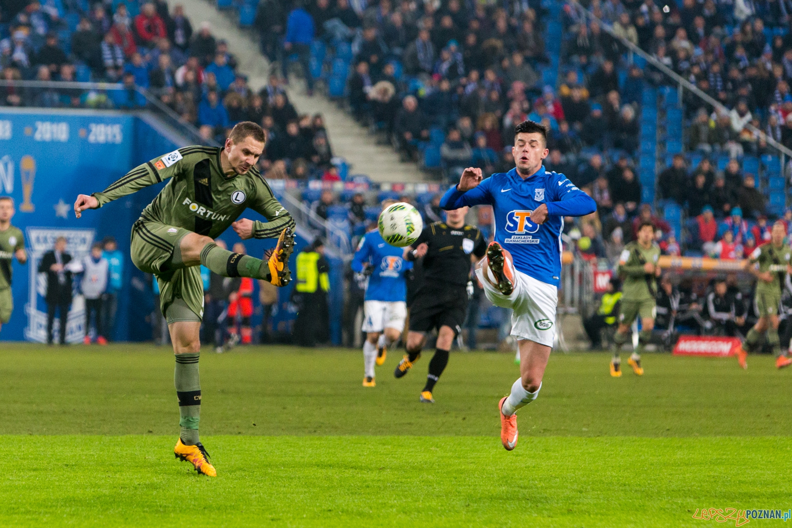 28. kolejka Ekstraklasy - Lech Poznań - Legia Warszawa Foto: lepszyPOZNAN.pl / Piotr Rychter 28. kolejka Ekstraklasy - Lech Poznań - Legia Warszawa Foto: lepszyPOZNAN.pl / Piotr Rychter