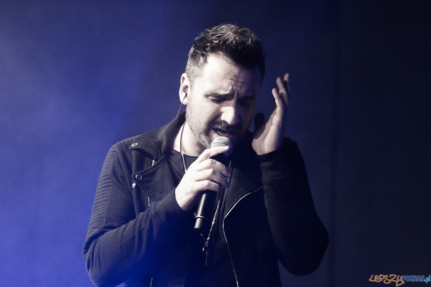 U2 symfonicznie - Mateusz Ziółko (24.04.2016) Sala Ziemi Foto: © lepszyPOZNAN.pl / Karolina Kiraga U2 symfonicznie - Mateusz Ziółko (24.04.2016) Sala Ziemi Foto: © lepszyPOZNAN.pl / Karolina Kiraga