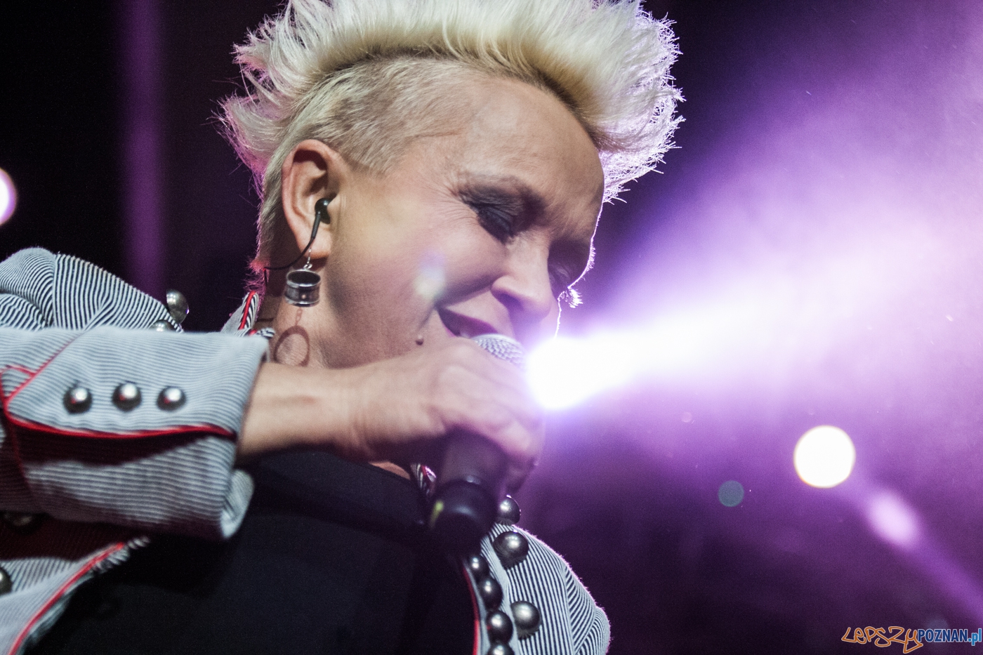 U2 symfonicznie - Małgorzata Ostrowska (24.04.2016) Sala Ziemi Foto: © lepszyPOZNAN.pl / Karolina Kiraga U2 symfonicznie - Małgorzata Ostrowska (24.04.2016) Sala Ziemi Foto: © lepszyPOZNAN.pl / Karolina Kiraga