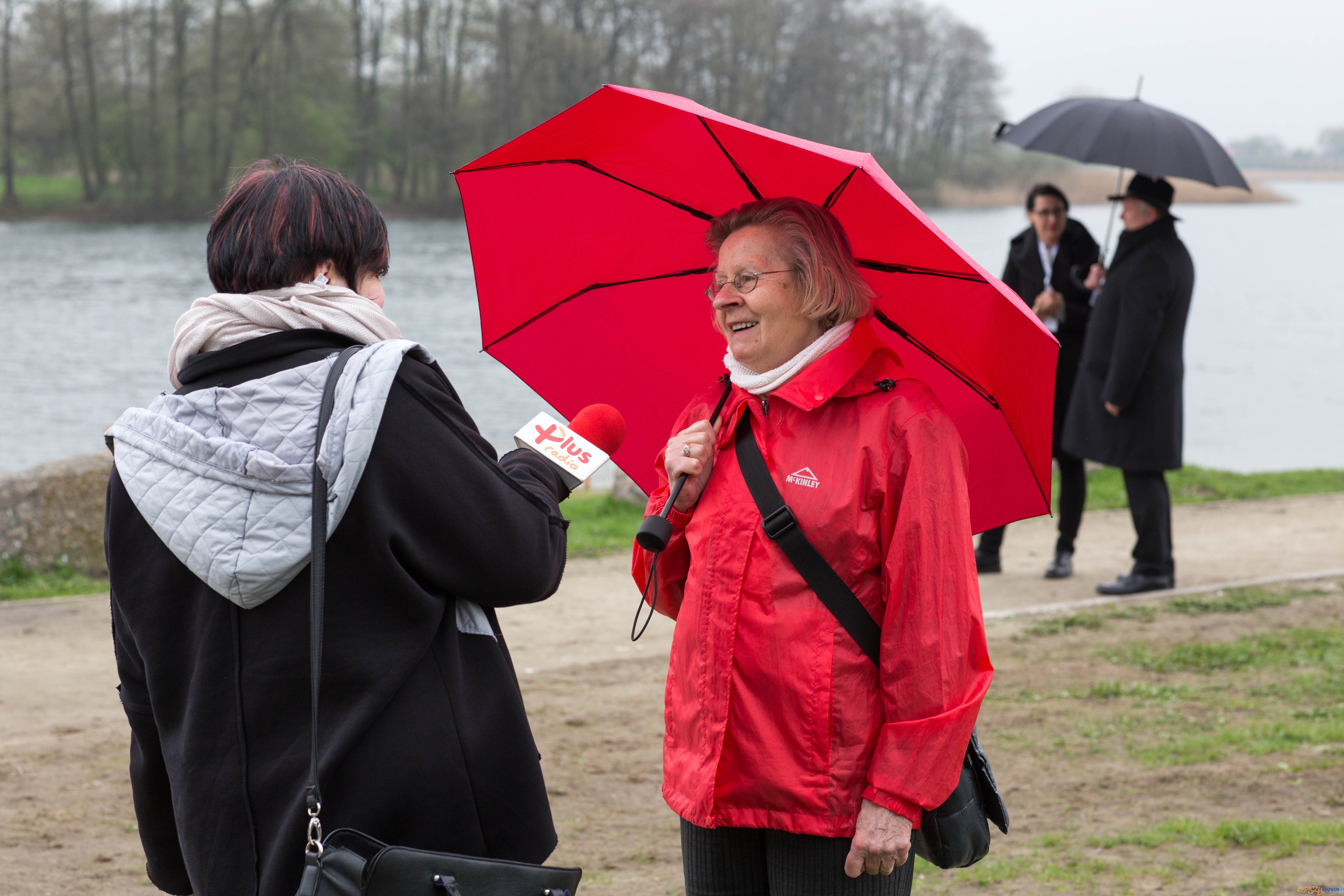 1050-lecie Chrztu Polski - uroczystości na Ostrowie Lednickim Foto: lepszyPOZNAN.pl / Katarzyna Stawecka 1050-lecie Chrztu Polski - uroczystości na Ostrowie Lednickim Foto: lepszyPOZNAN.pl / Katarzyna Stawecka