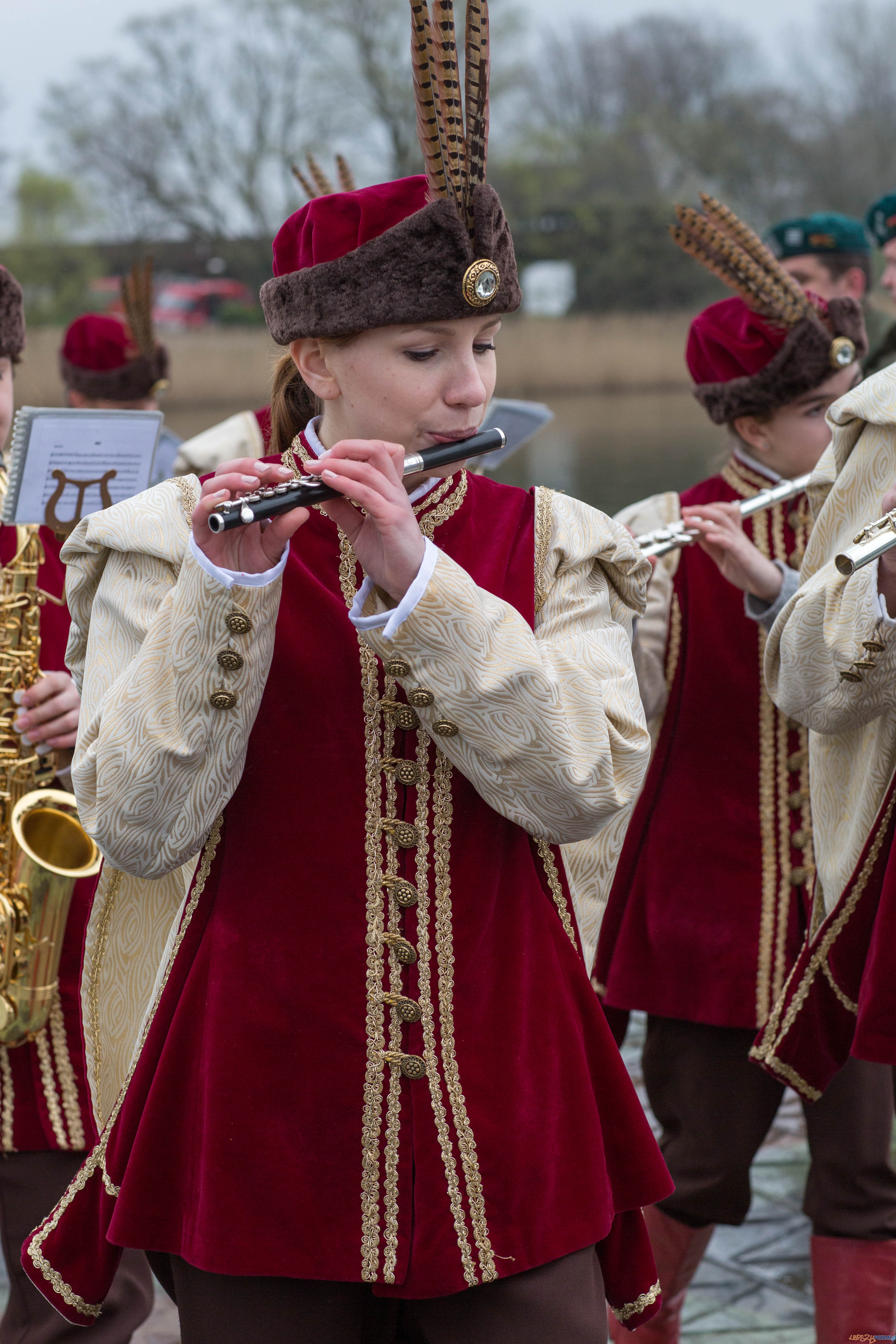 1050-lecie Chrztu Polski - uroczystości na Ostrowie Lednickim Foto: lepszyPOZNAN.pl / Katarzyna Stawecka 1050-lecie Chrztu Polski - uroczystości na Ostrowie Lednickim Foto: lepszyPOZNAN.pl / Katarzyna Stawecka