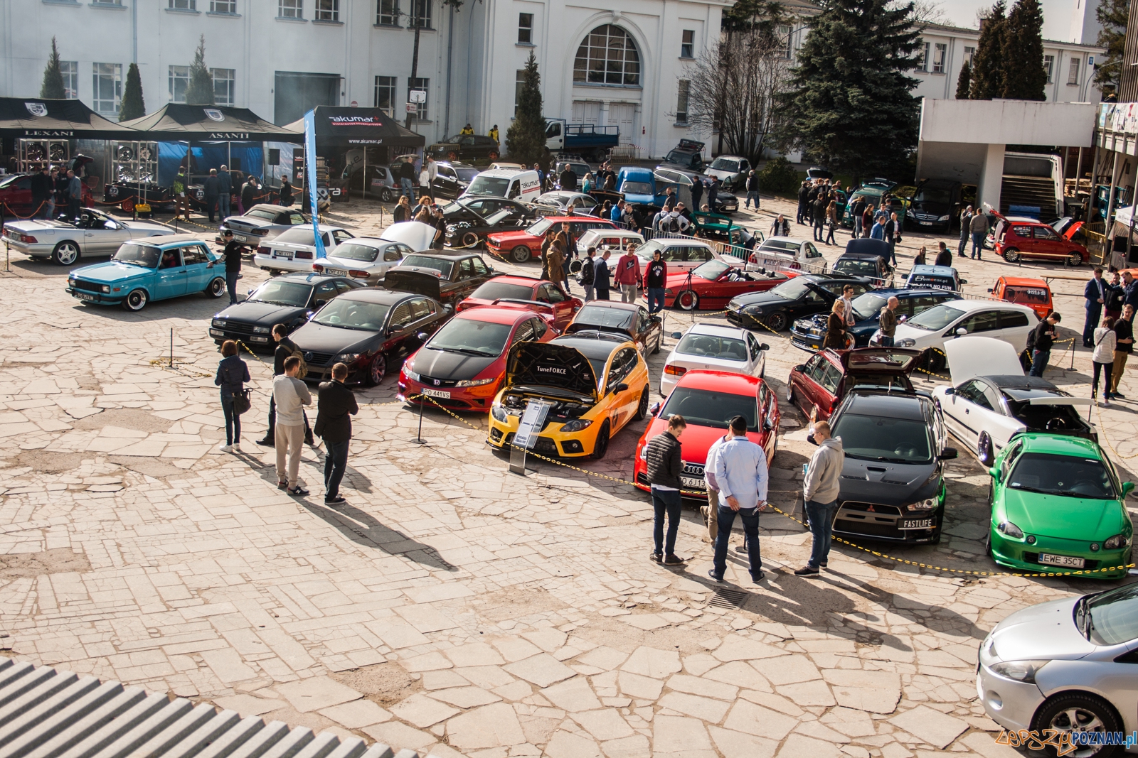 Motor Show 2016 (2.04.2016) Foto: © lepszyPOZNAN.pl / Karolina Kiraga Motor Show 2016 (2.04.2016) Foto: © lepszyPOZNAN.pl / Karolina Kiraga