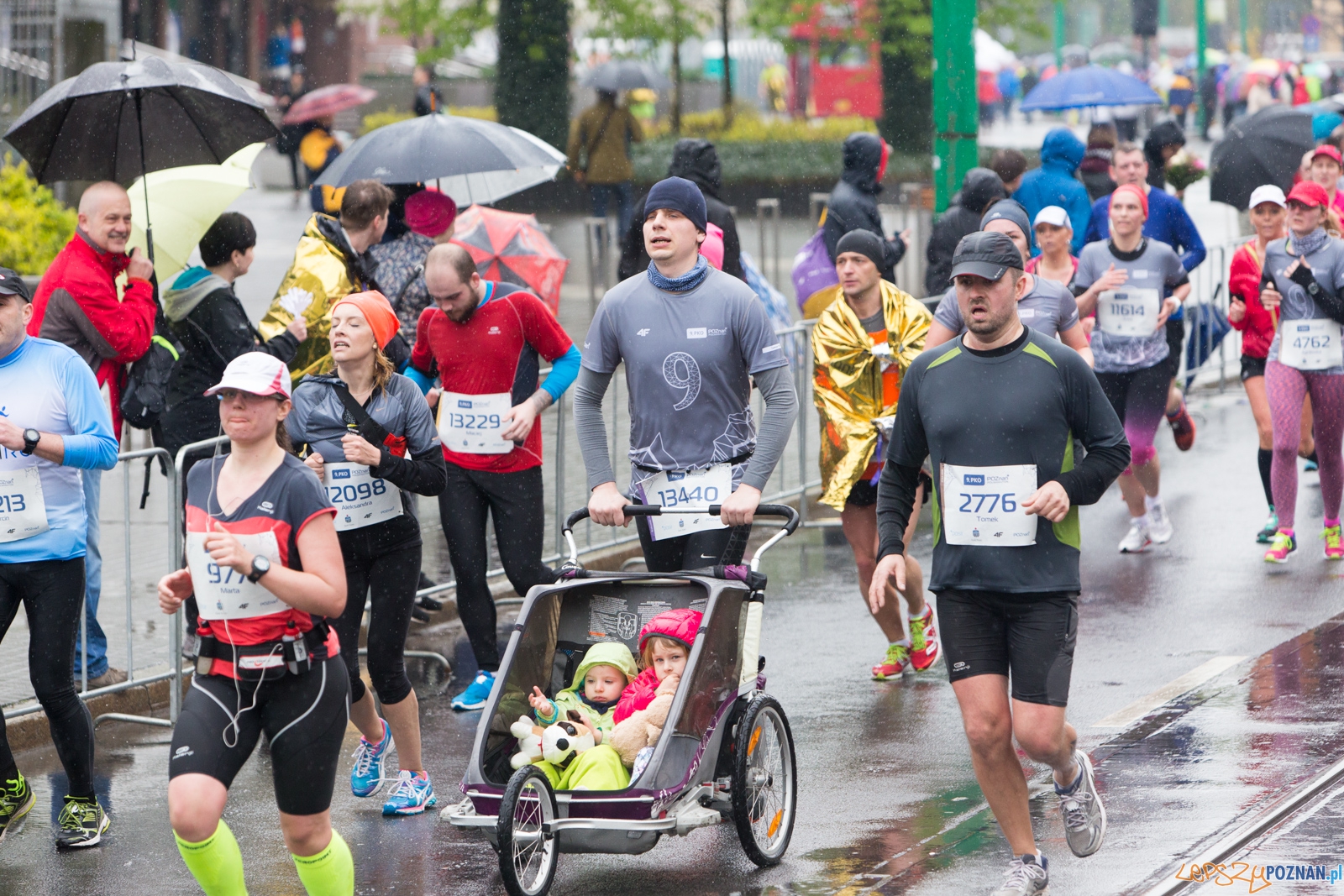9. Poznań Półmaraton Foto: lepszyPOZNAN.pl / Piotr Rychter 9. Poznań Półmaraton Foto: lepszyPOZNAN.pl / Piotr Rychter