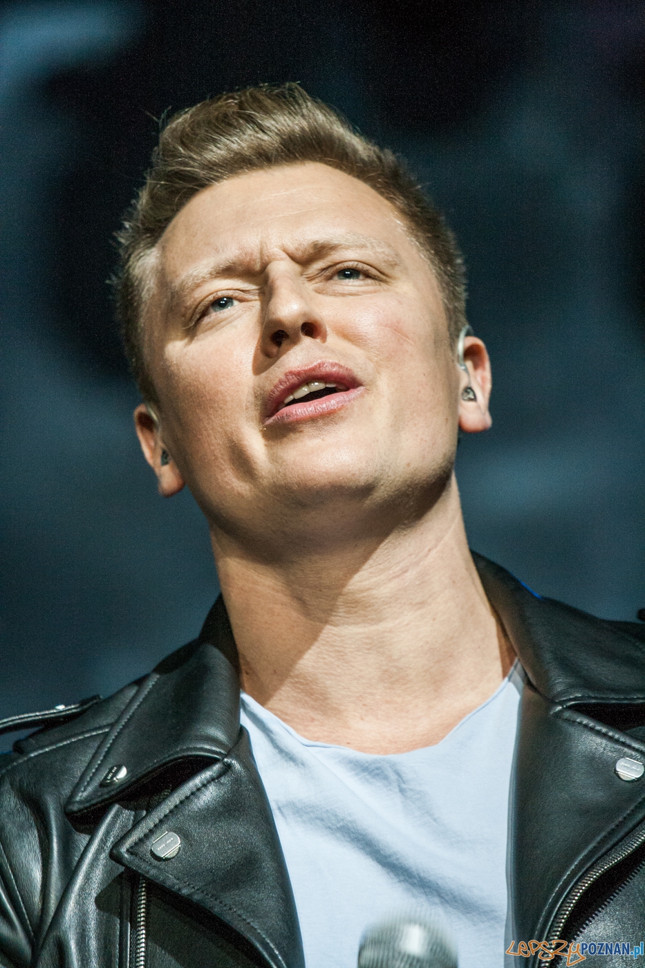 U2 symfonicznie - Rafał Brzozowski (24.04.2016) Sala Ziemi Foto: © lepszyPOZNAN.pl / Karolina Kiraga U2 symfonicznie - Rafał Brzozowski (24.04.2016) Sala Ziemi Foto: © lepszyPOZNAN.pl / Karolina Kiraga