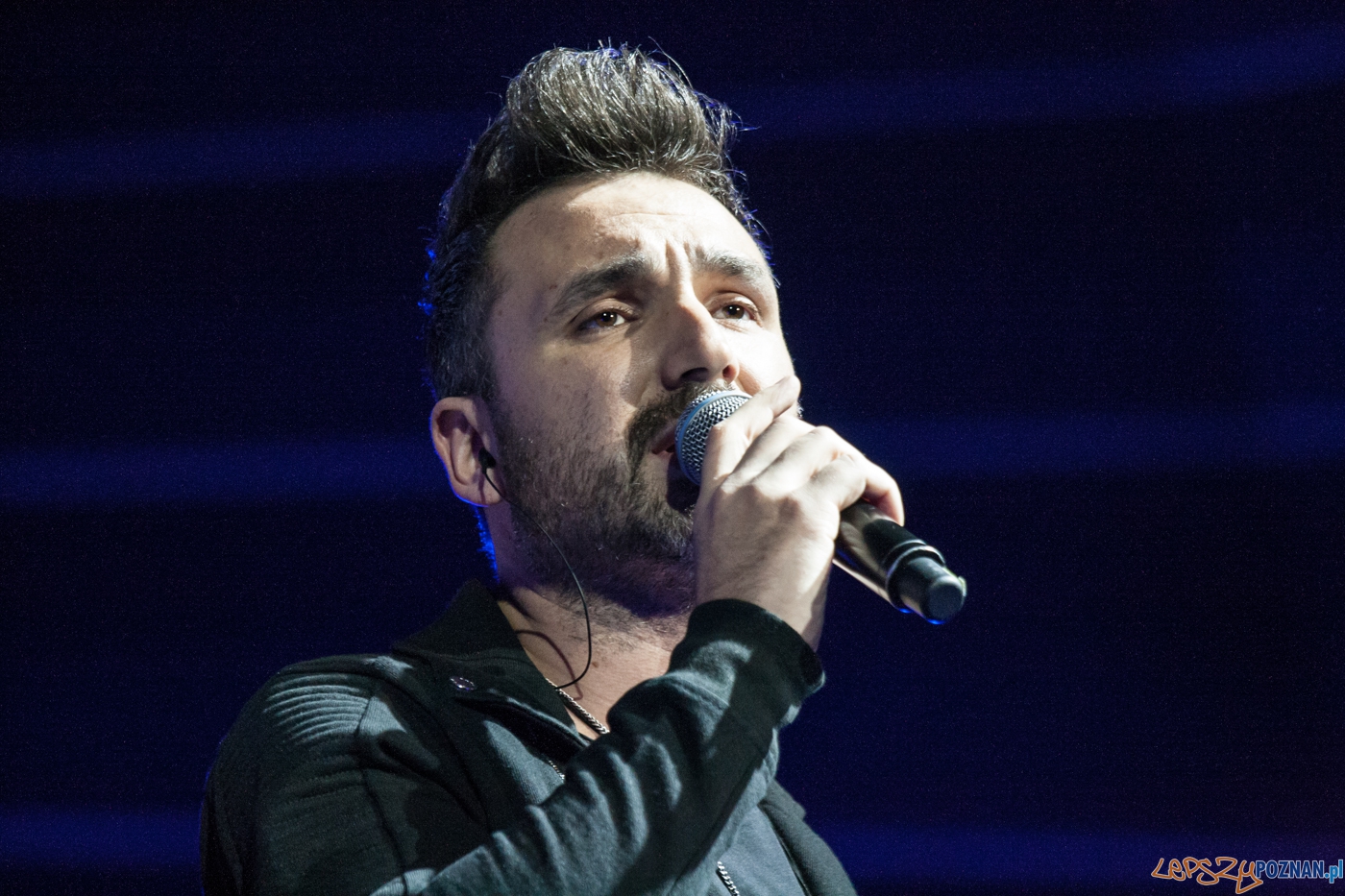 U2 symfonicznie - Mateusz Ziółko (24.04.2016) Sala Ziemi Foto: © lepszyPOZNAN.pl / Karolina Kiraga U2 symfonicznie - Mateusz Ziółko (24.04.2016) Sala Ziemi Foto: © lepszyPOZNAN.pl / Karolina Kiraga