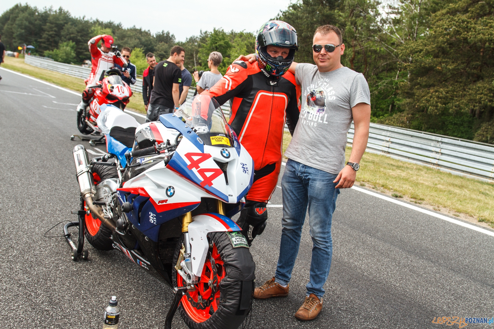 Wyścigowe Motocyklowe Mistrzostwa Polski runda 1 - Poznań 21.0 Foto: LepszyPOZNAN.pl / Paweł Rychter Wyścigowe Motocyklowe Mistrzostwa Polski runda 1 - Poznań 21.0 Foto: LepszyPOZNAN.pl / Paweł Rychter