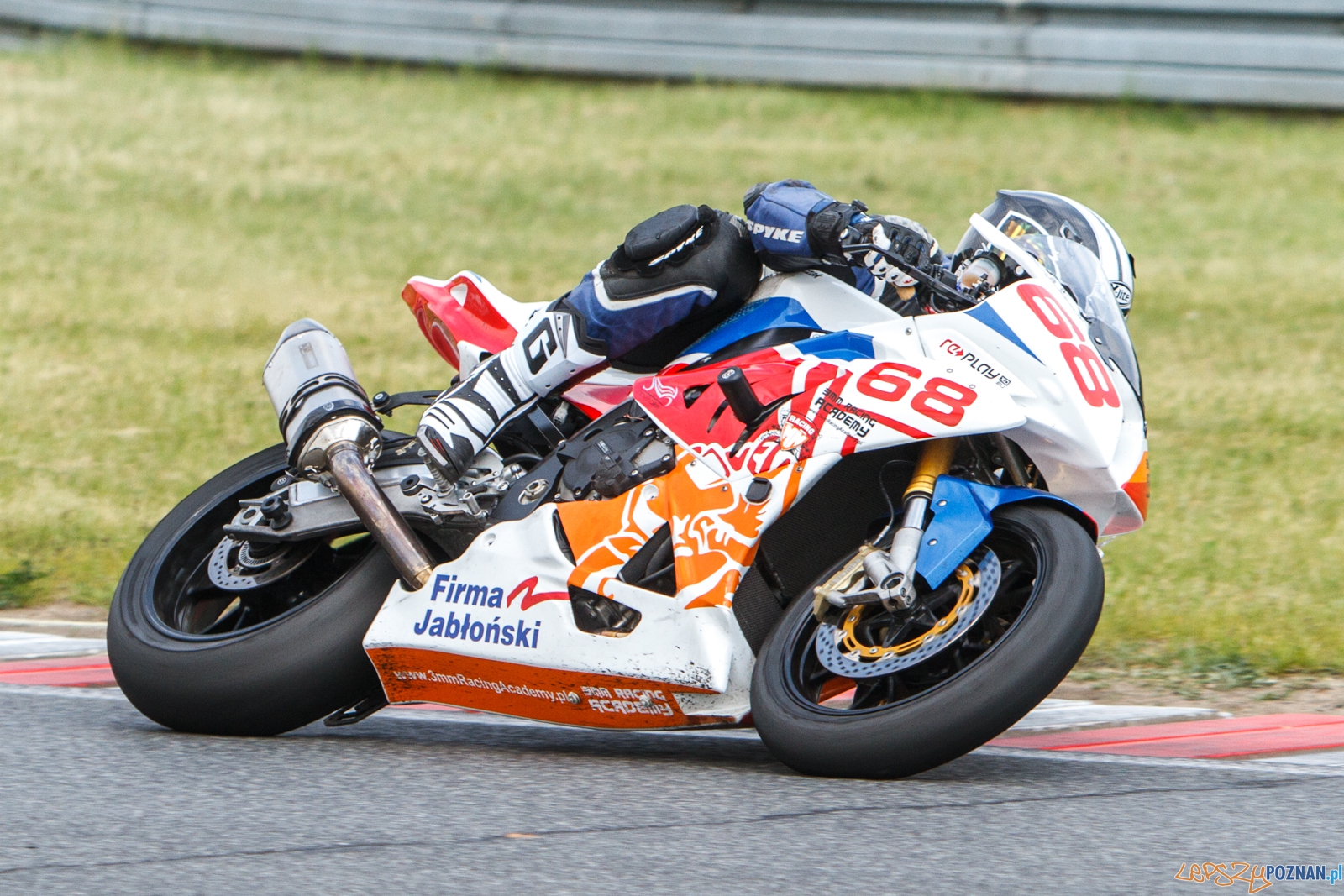 Wyścigowe Motocyklowe Mistrzostwa Polski runda 1 - Poznań 21.0 Foto: LepszyPOZNAN.pl / Paweł Rychter Wyścigowe Motocyklowe Mistrzostwa Polski runda 1 - Poznań 21.0 Foto: LepszyPOZNAN.pl / Paweł Rychter