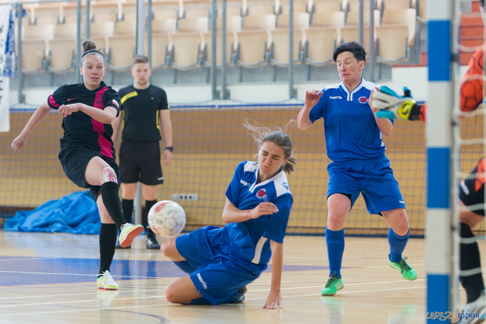 I Międzynarodowy Turniej w Futsalu Kobiet Foto: lepszyPOZNAN.pl / Piotr Rychter I Międzynarodowy Turniej w Futsalu Kobiet Foto: lepszyPOZNAN.pl / Piotr Rychter