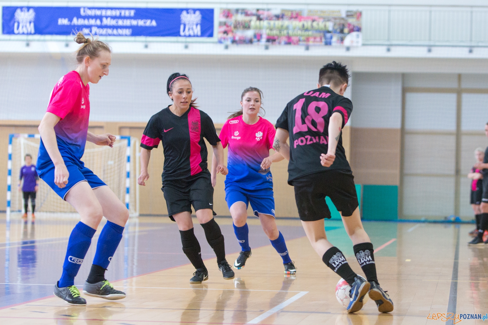 I Międzynarodowy Turniej w Futsalu Kobiet Foto: lepszyPOZNAN.pl / Piotr Rychter I Międzynarodowy Turniej w Futsalu Kobiet Foto: lepszyPOZNAN.pl / Piotr Rychter