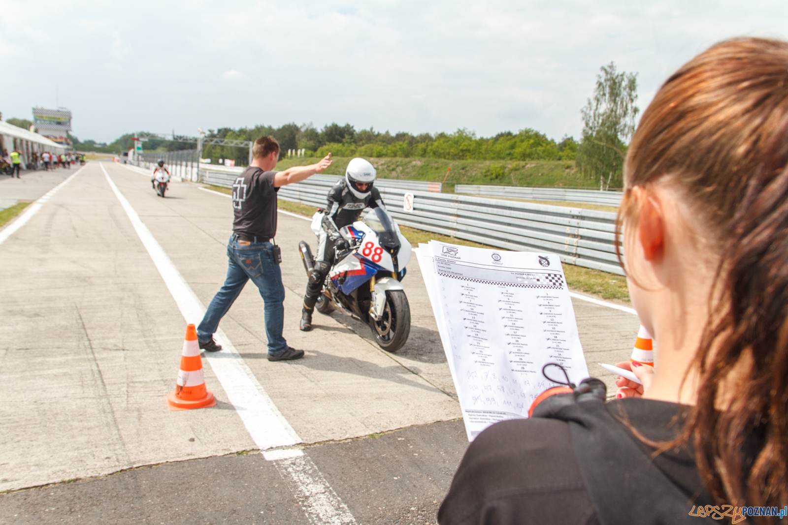 Wyścigowe Motocyklowe Mistrzostwa Polski runda 1 - Poznań 21.0 Foto: LepszyPOZNAN.pl / Paweł Rychter Wyścigowe Motocyklowe Mistrzostwa Polski runda 1 - Poznań 21.0 Foto: LepszyPOZNAN.pl / Paweł Rychter