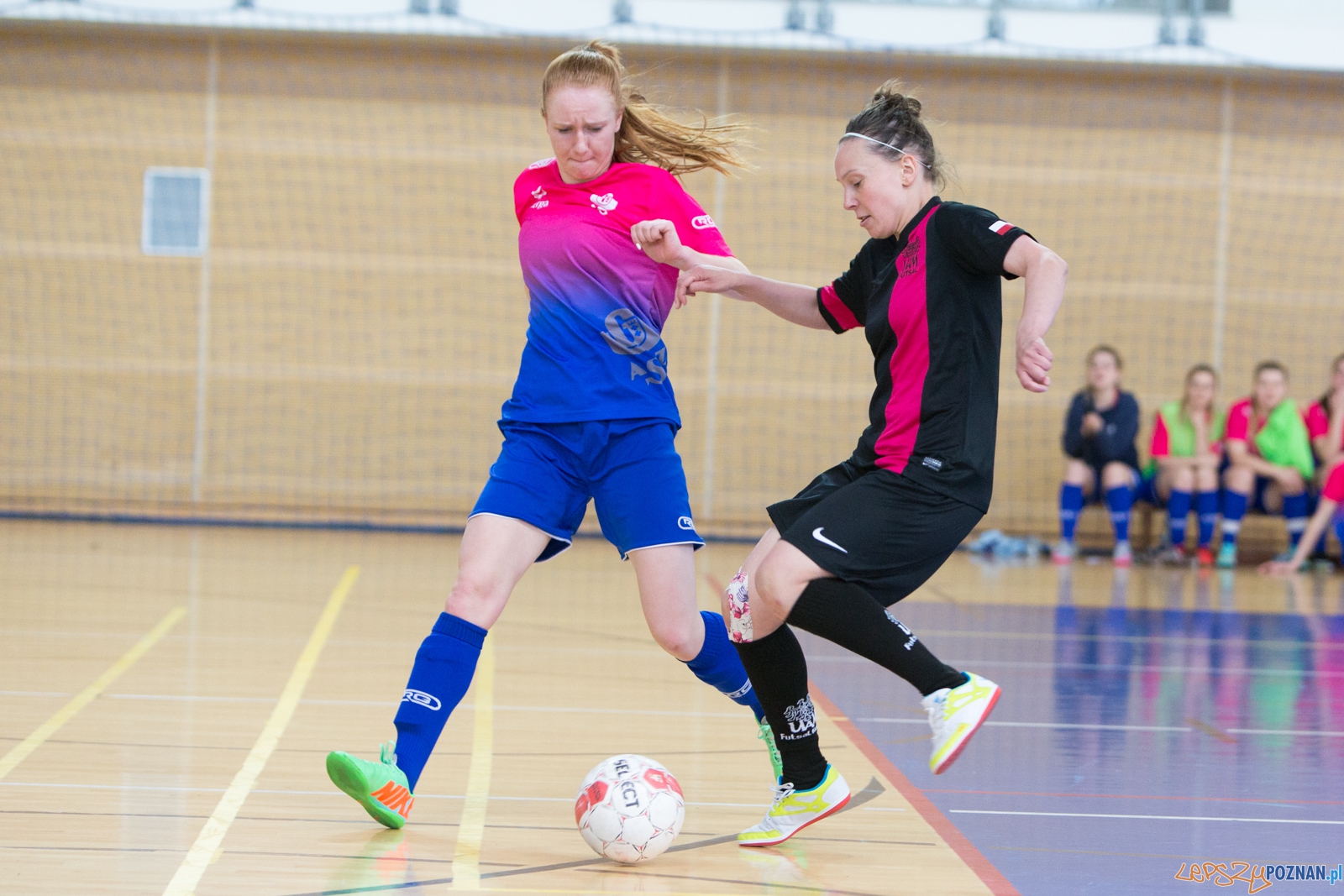 I Międzynarodowy Turniej w Futsalu Kobiet Foto: lepszyPOZNAN.pl / Piotr Rychter I Międzynarodowy Turniej w Futsalu Kobiet Foto: lepszyPOZNAN.pl / Piotr Rychter