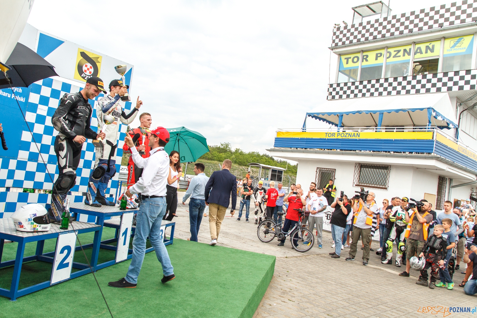 Wyścigowe Motocyklowe Mistrzostwa Polski runda 1 - Poznań 21.0 Foto: LepszyPOZNAN.pl / Paweł Rychter Wyścigowe Motocyklowe Mistrzostwa Polski runda 1 - Poznań 21.0 Foto: LepszyPOZNAN.pl / Paweł Rychter