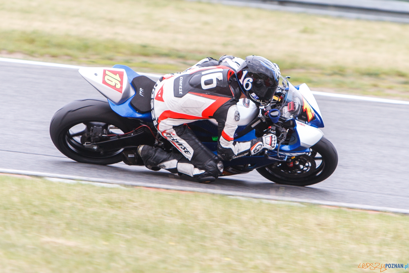 Wyścigowe Motocyklowe Mistrzostwa Polski runda 1 - Poznań 21.0 Foto: LepszyPOZNAN.pl / Paweł Rychter Wyścigowe Motocyklowe Mistrzostwa Polski runda 1 - Poznań 21.0 Foto: LepszyPOZNAN.pl / Paweł Rychter