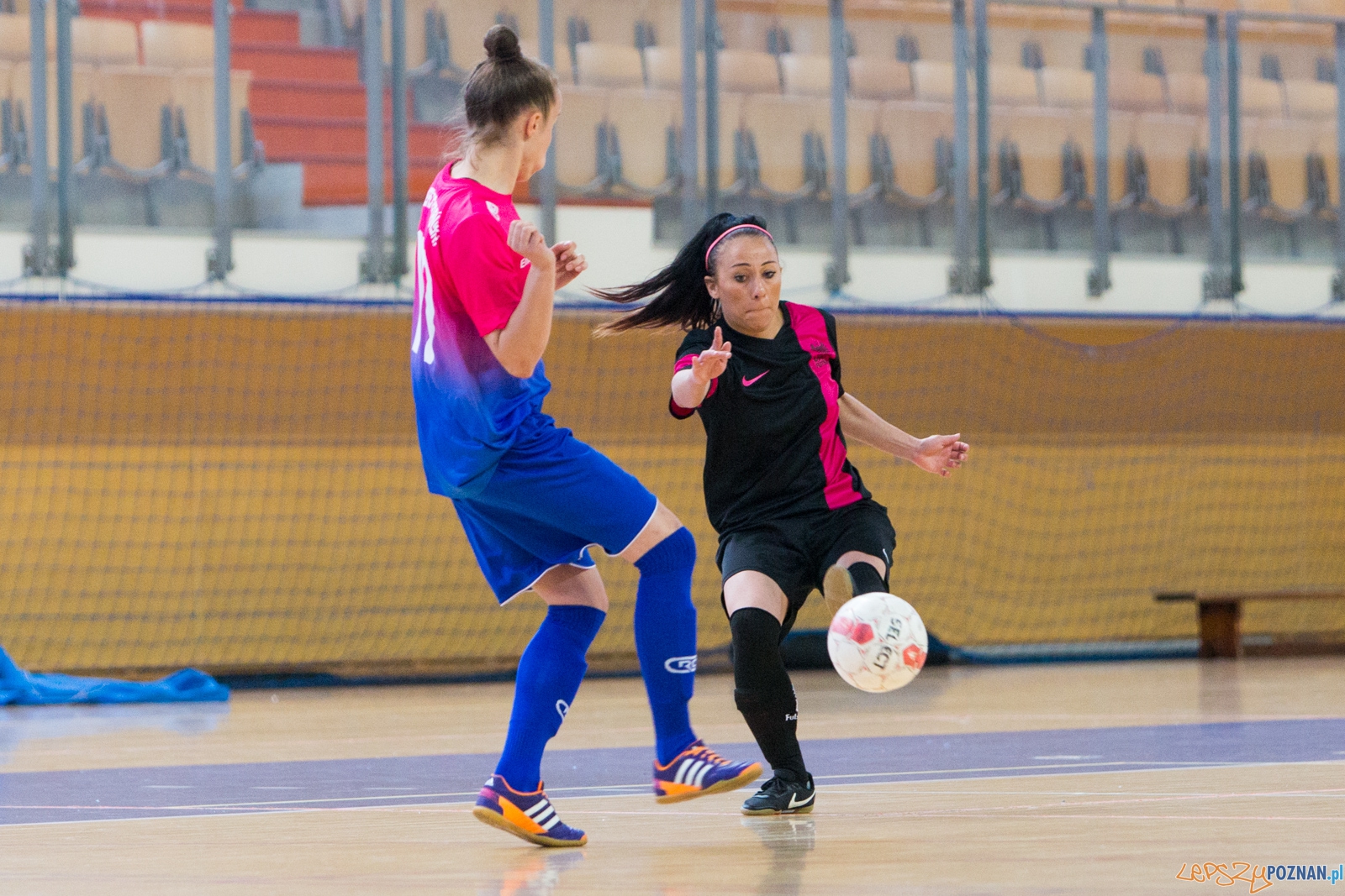 I Międzynarodowy Turniej w Futsalu Kobiet Foto: lepszyPOZNAN.pl / Piotr Rychter I Międzynarodowy Turniej w Futsalu Kobiet Foto: lepszyPOZNAN.pl / Piotr Rychter