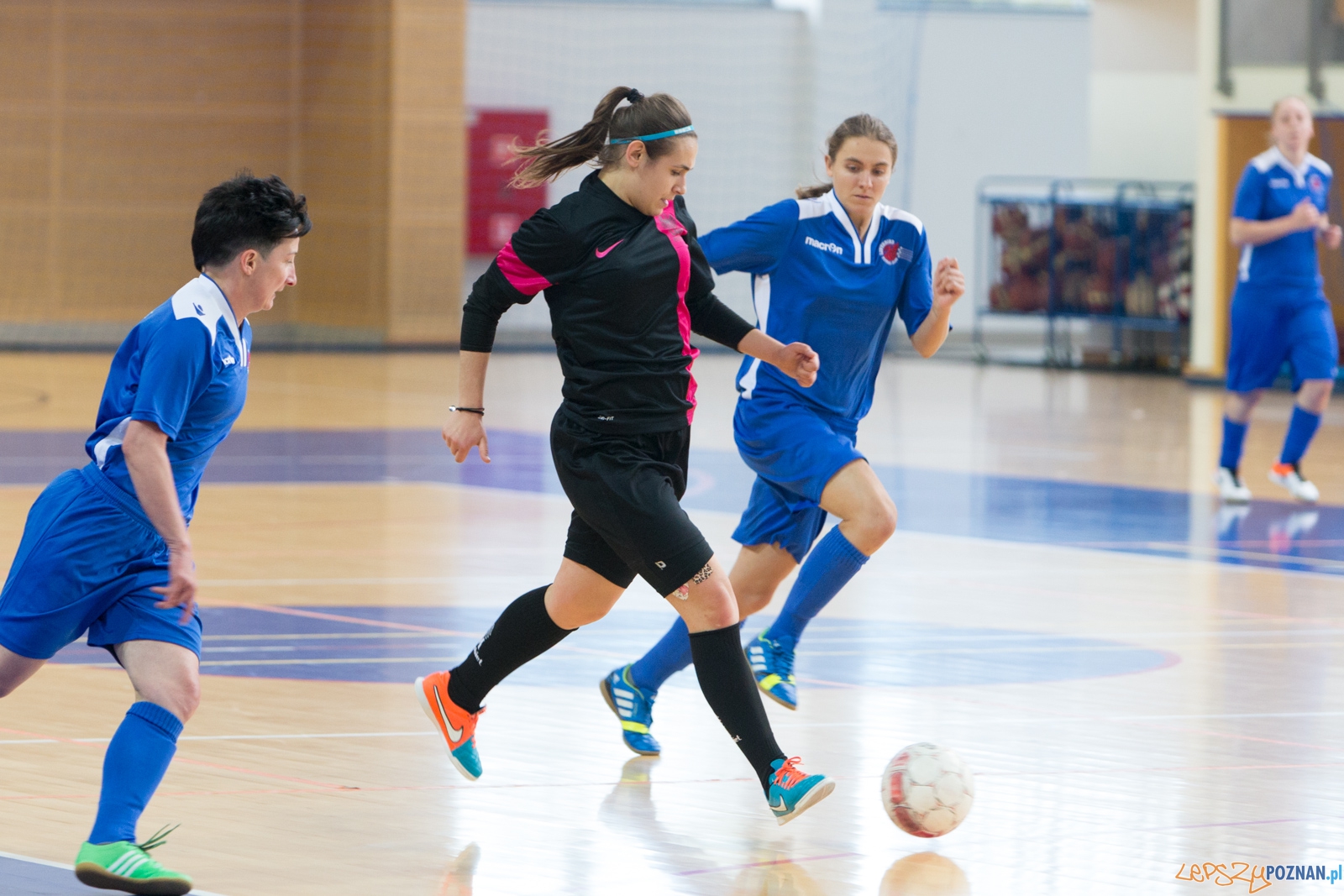 I Międzynarodowy Turniej w Futsalu Kobiet Foto: lepszyPOZNAN.pl / Piotr Rychter I Międzynarodowy Turniej w Futsalu Kobiet Foto: lepszyPOZNAN.pl / Piotr Rychter