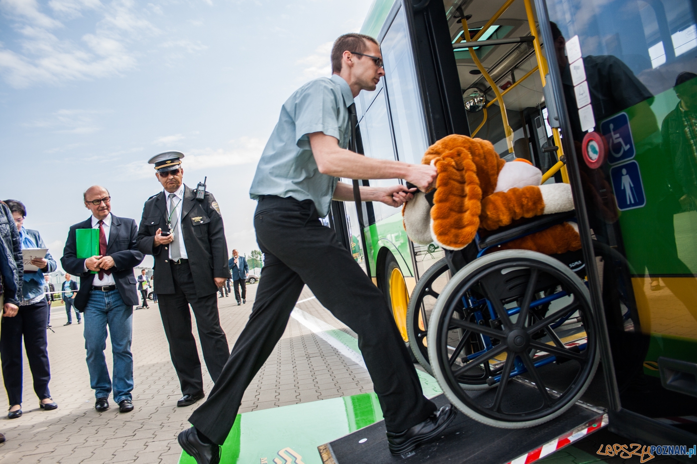 Konkurs na najlepszego kierowcę autobusu MPK (21.05.2016) Foto: © lepszyPOZNAN.pl / Karolina Kiraga Konkurs na najlepszego kierowcę autobusu MPK (21.05.2016) Foto: © lepszyPOZNAN.pl / Karolina Kiraga