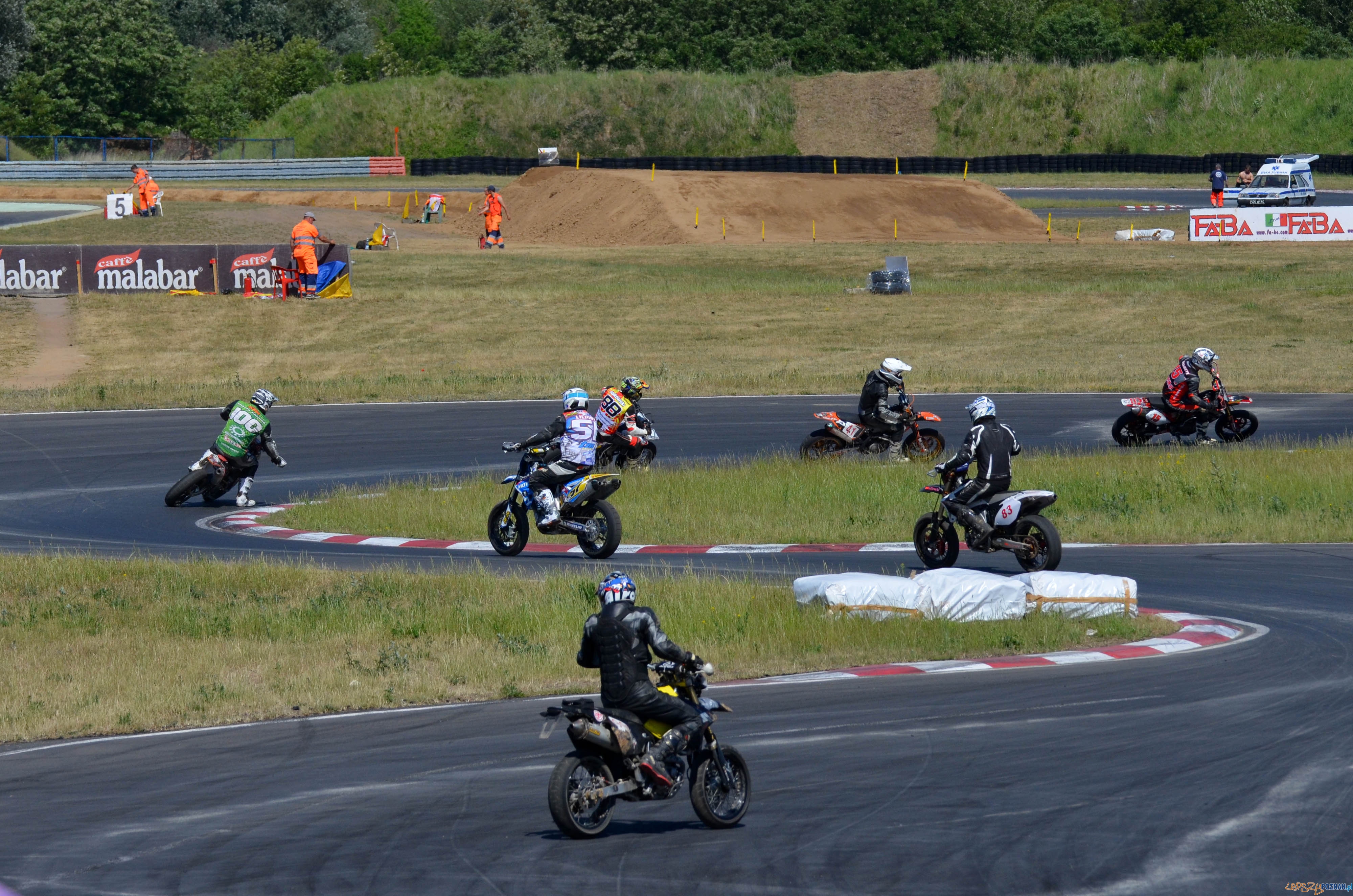 Mistrzostwa Świata FIM i Mistrzostwa Europy FIM w Supermoto Foto: Automobilklub Wielkopolski Mistrzostwa Świata FIM i Mistrzostwa Europy FIM w Supermoto Foto: Automobilklub Wielkopolski