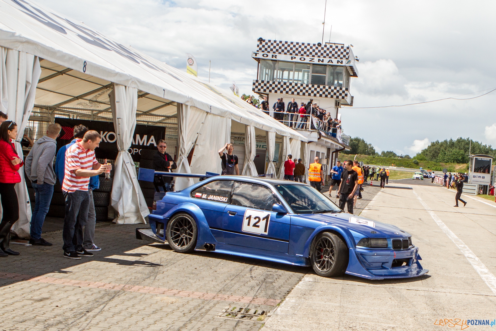 Wyścigi samochodowe na Torze Poznań - Poznań 13-15.06.2014 r. Foto: LepszyPOZNAN.pl / Paweł Rychter Wyścigi samochodowe na Torze Poznań - Poznań 13-15.06.2014 r. Foto: LepszyPOZNAN.pl / Paweł Rychter