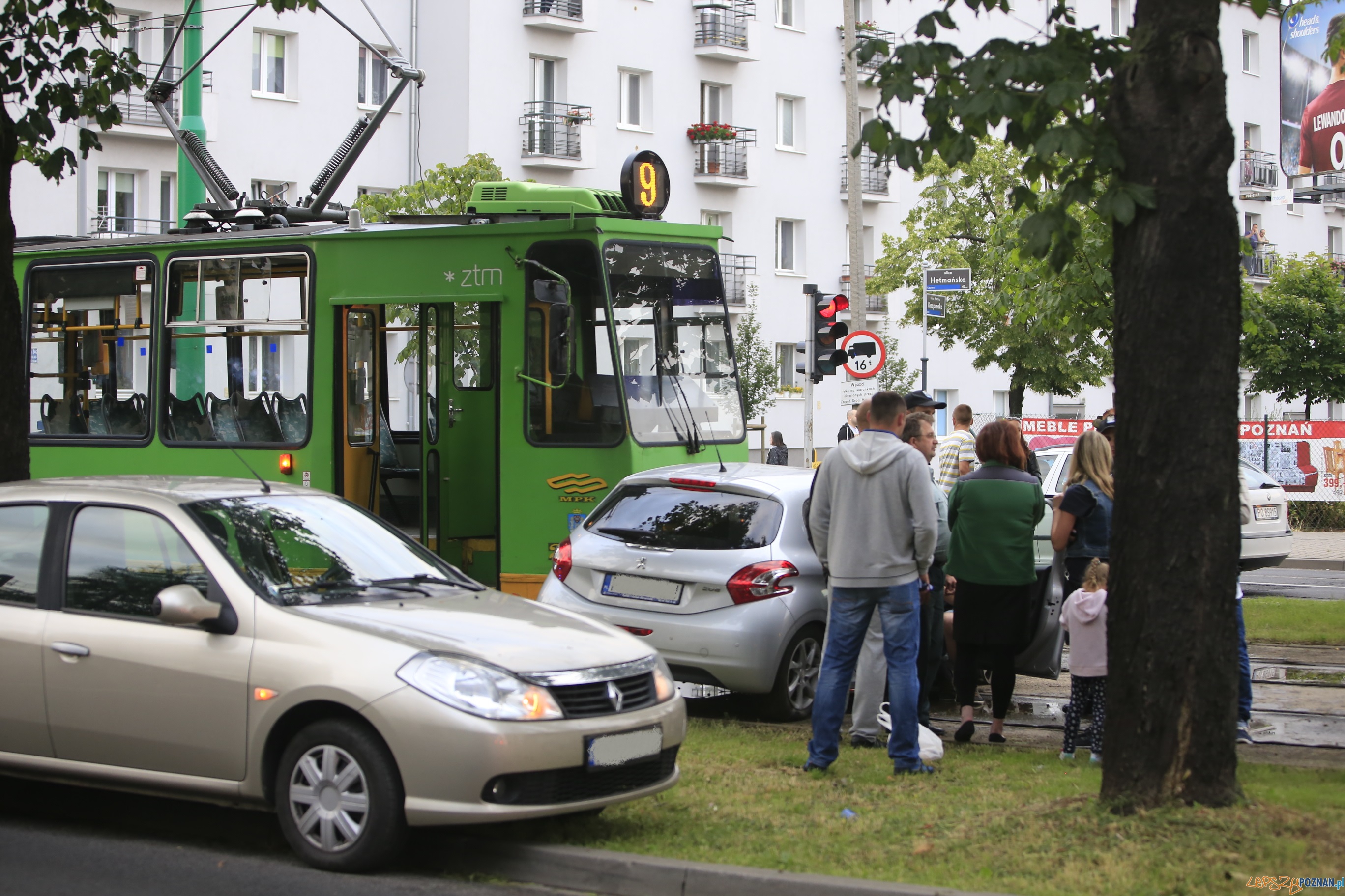 Wypadek Kasprzaka/Hetmańska Foto: lepszyPOZNAN.pl / Piotr Rychter Wypadek Kasprzaka/Hetmańska Foto: lepszyPOZNAN.pl / Piotr Rychter